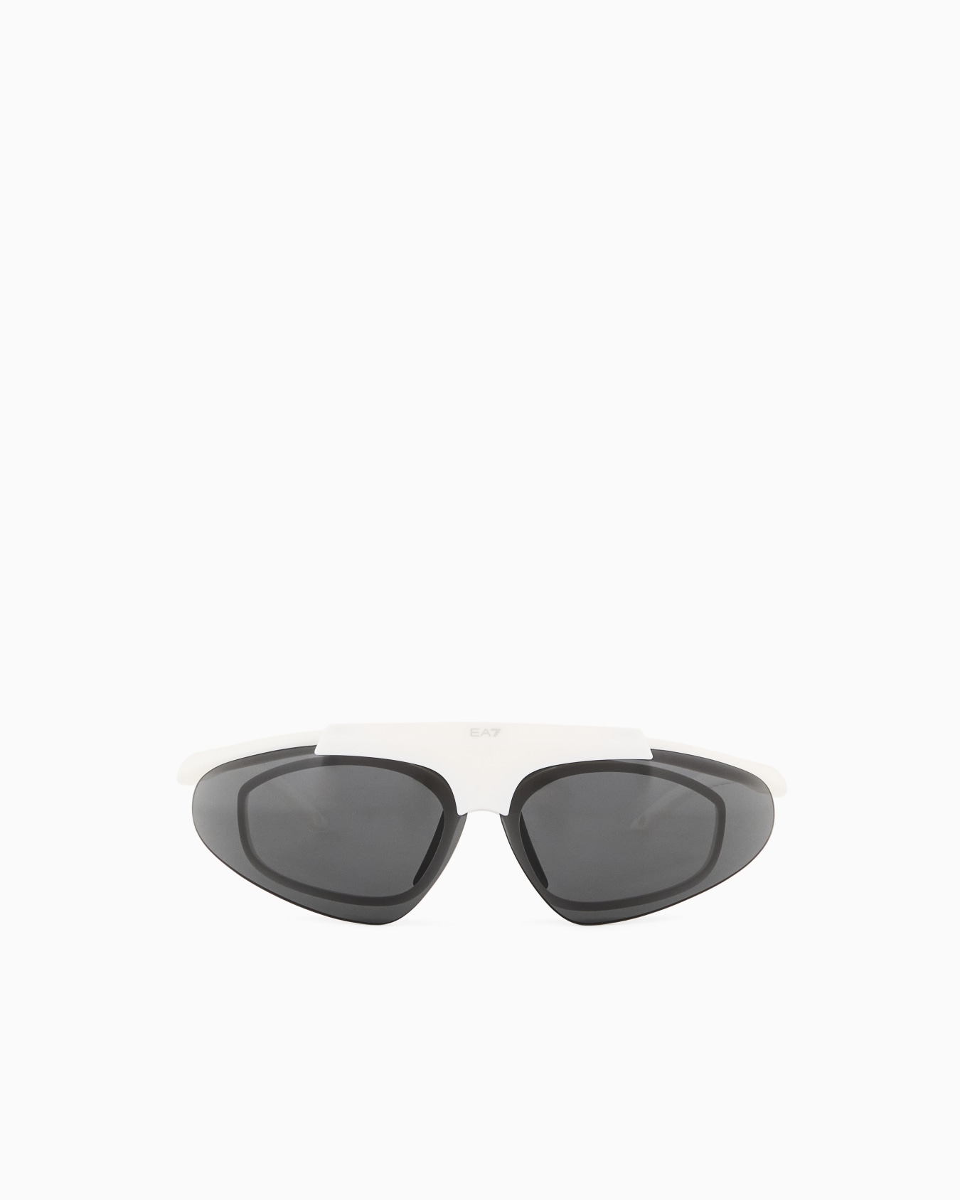 Sports sunglasses with flip-up lenses Slide 0