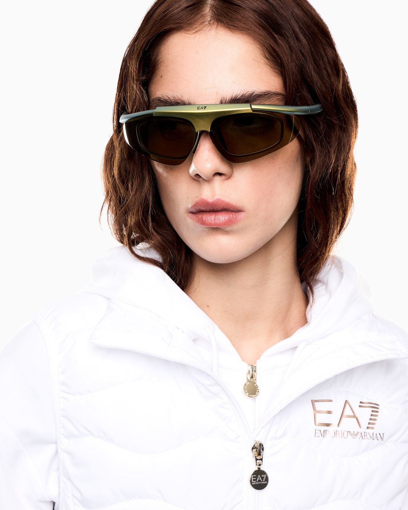 Sportsonnenbrille mit hochklappbaren Gläsern Folie 6