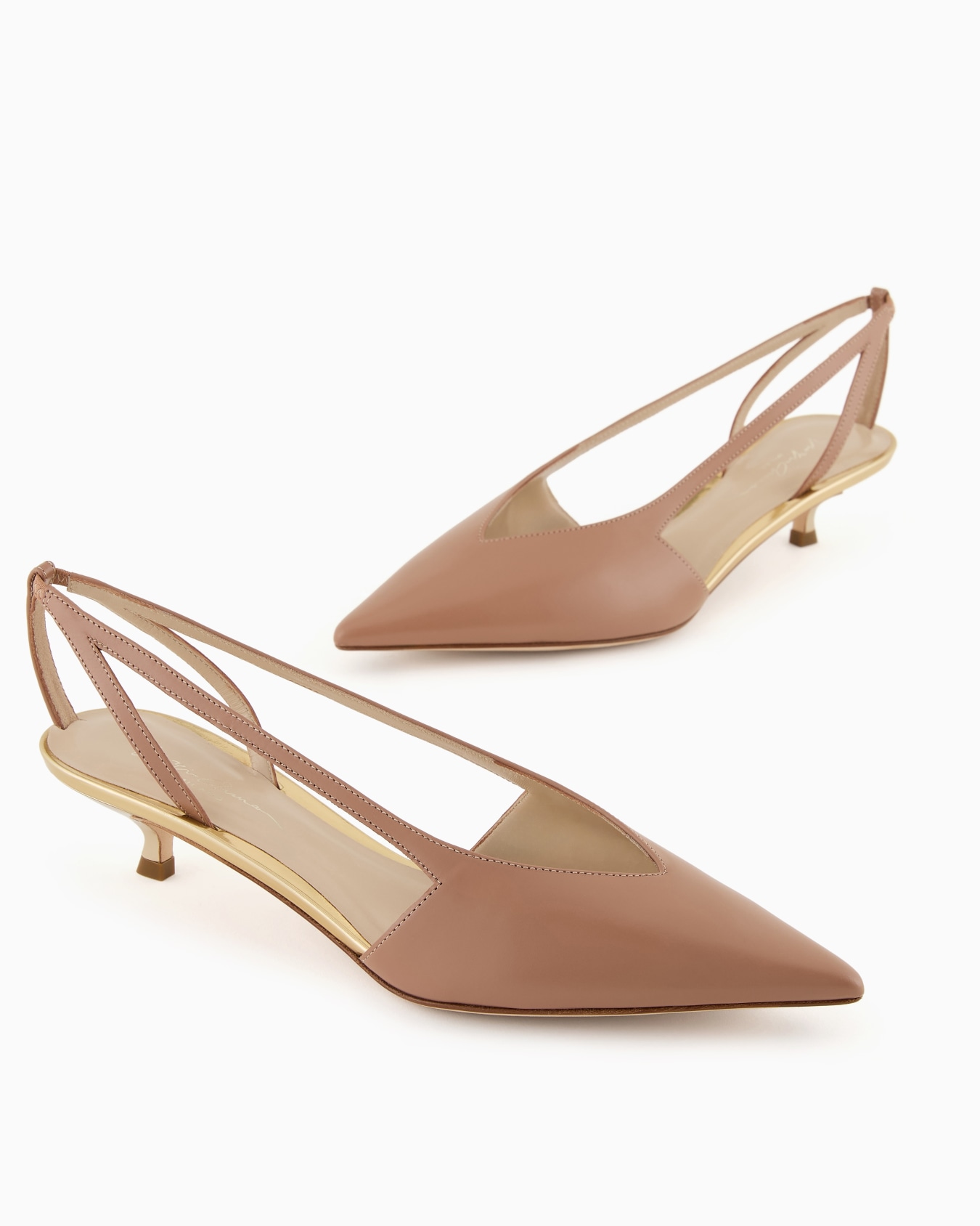 Leather court shoes Slide 4