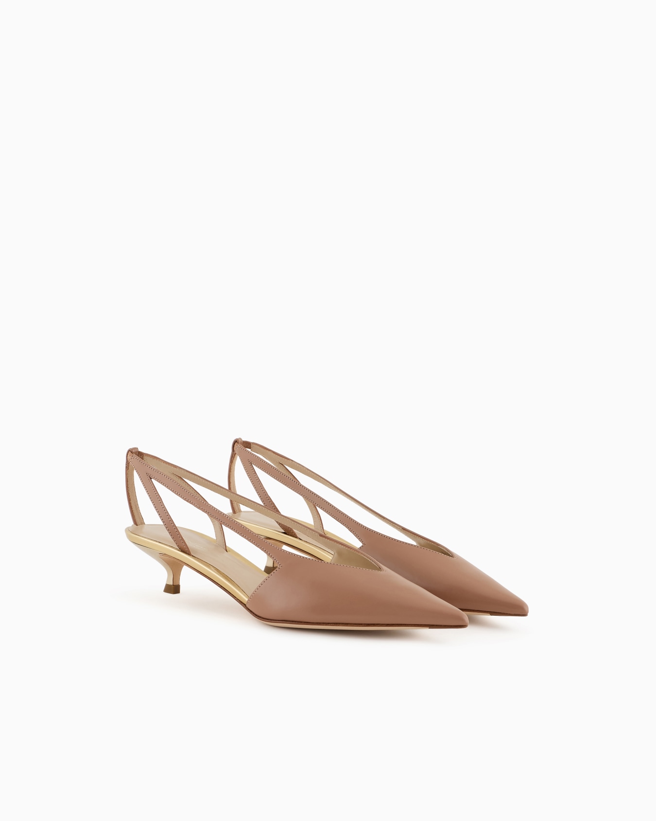 Leather court shoes Slide 1