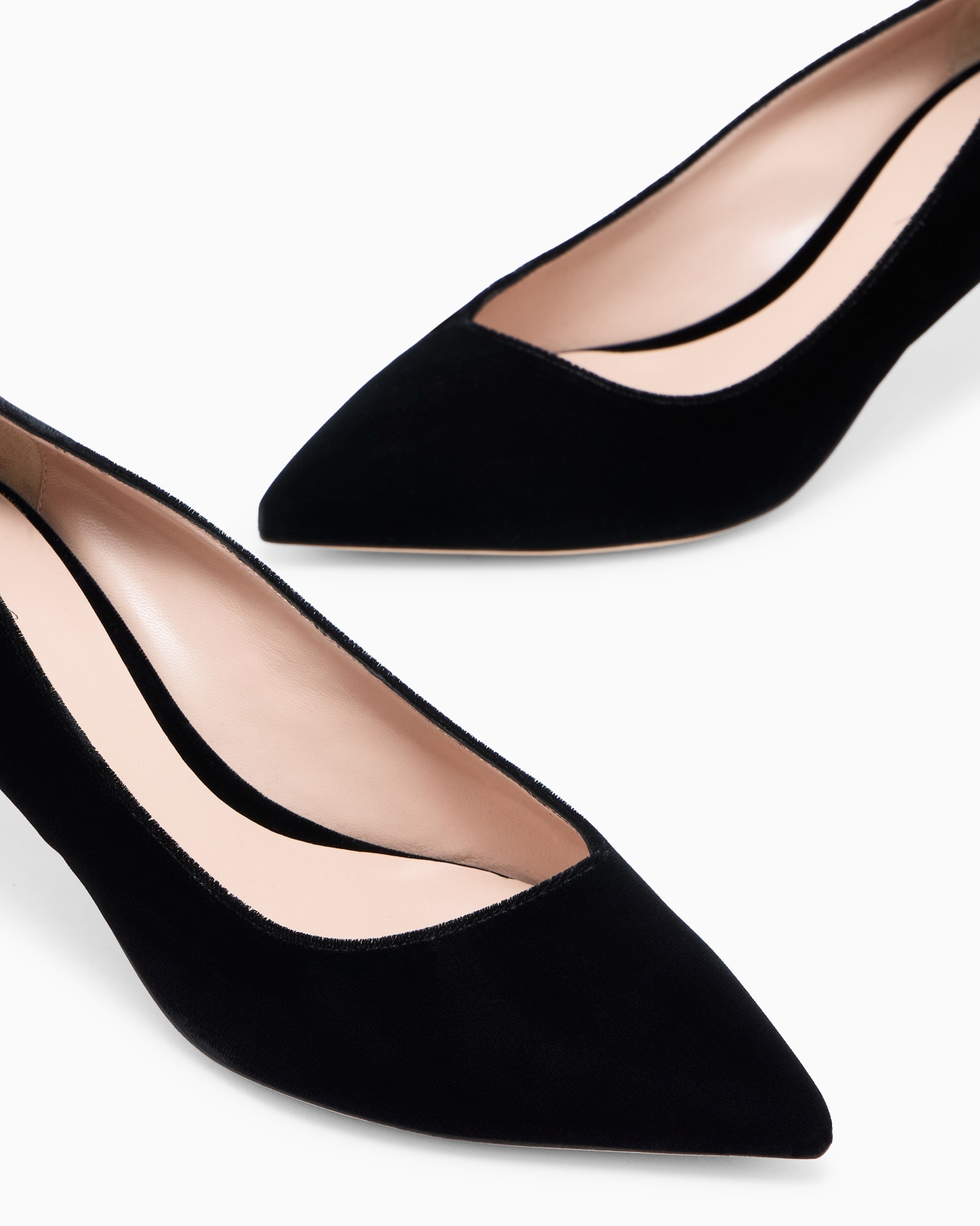 Velvet Kitten Heel Pump Folie 4