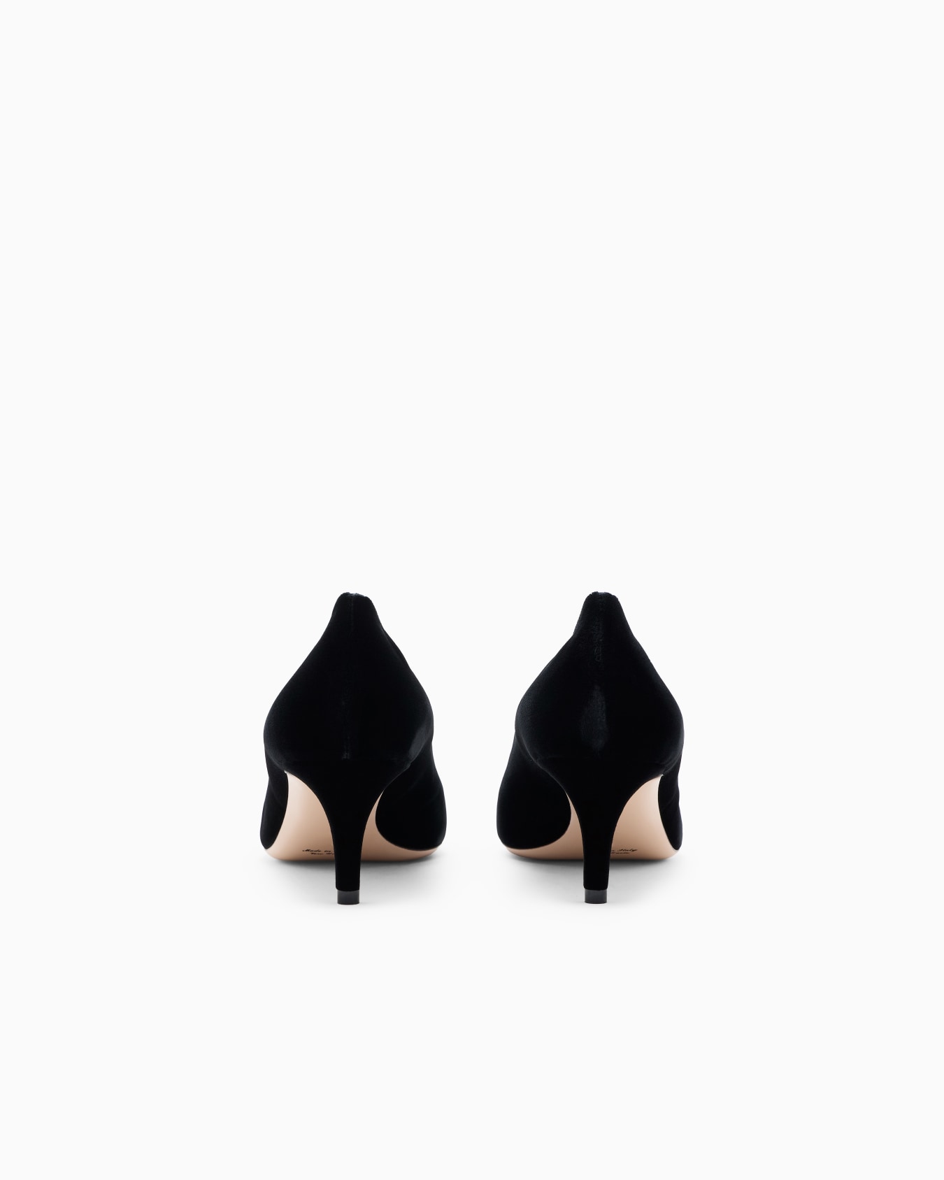 Velvet Kitten Heel Pump Folie 3