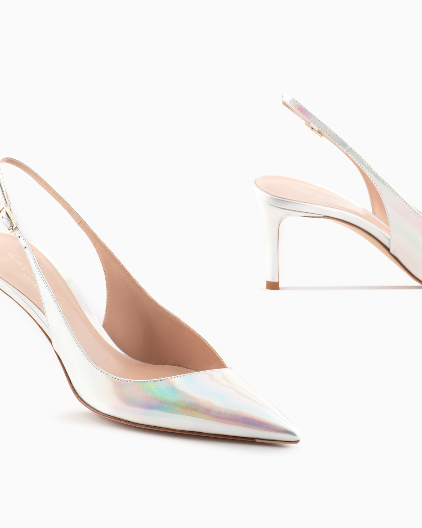 Slingback con tacco in pelle iridescente con scollo asimmetrico Slide 3