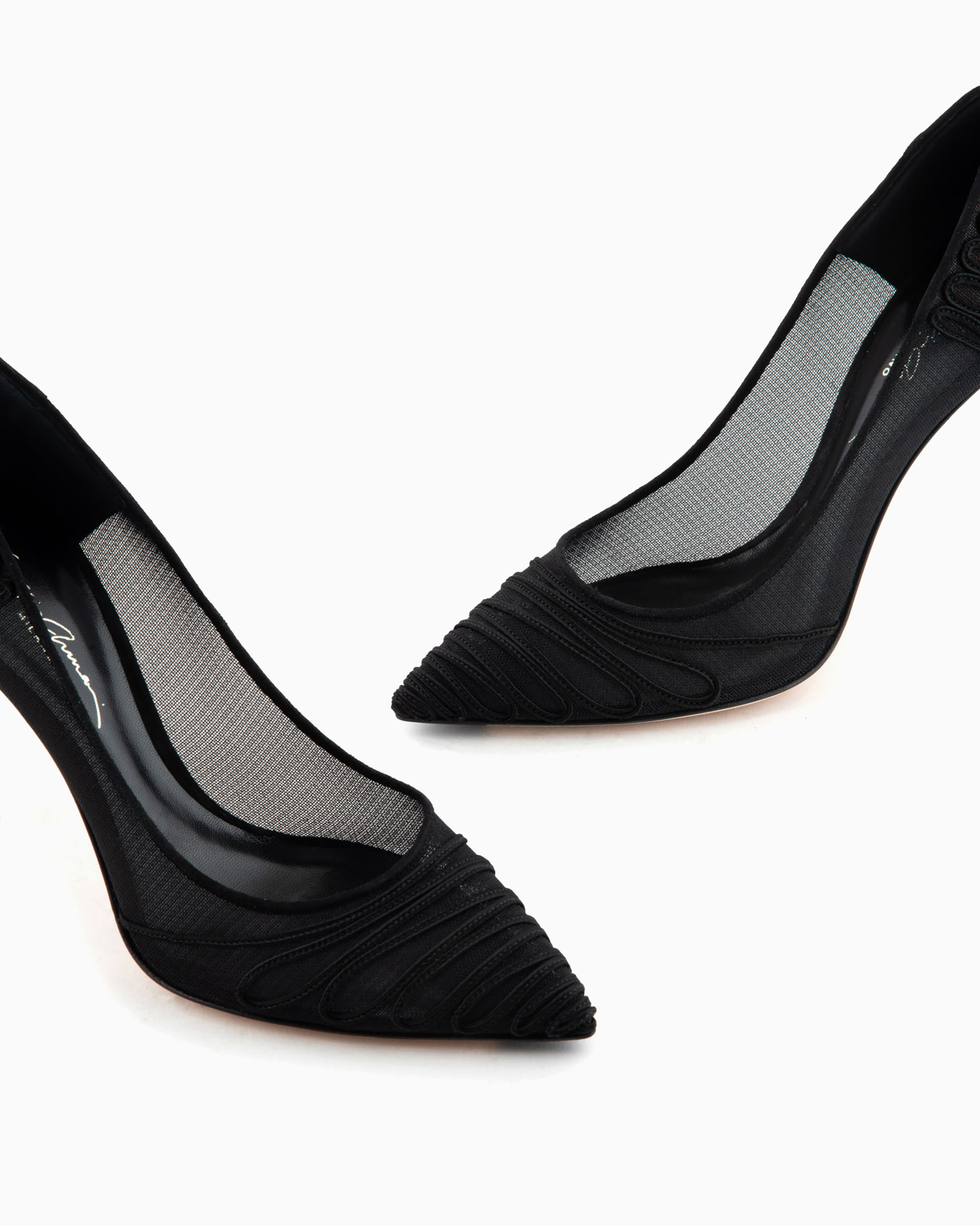 Tulle court shoes with suede embroidery Slide 4