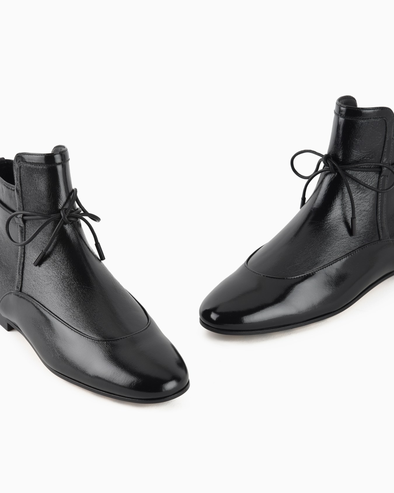Textured patent-leather ankle boots Slide 4