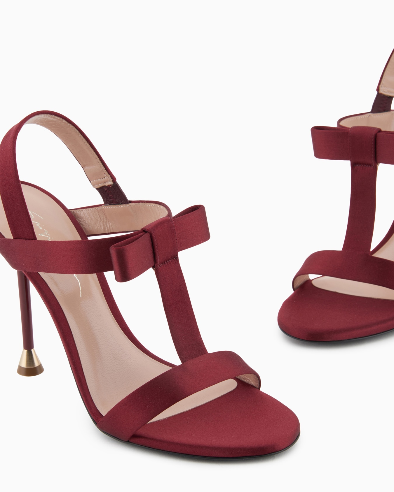 Brushed leather T-bar sandals with bow Slide 4