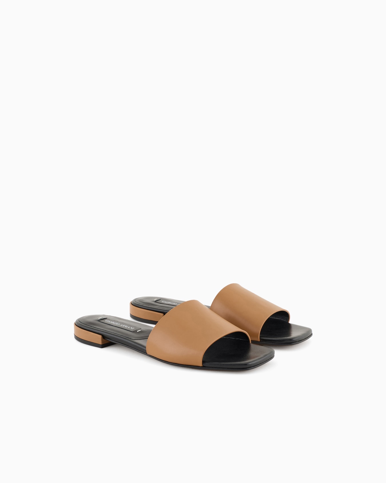 Giorgio Armani X 10 Corso Como flache Sandalen aus Kalbsleder Folie 1