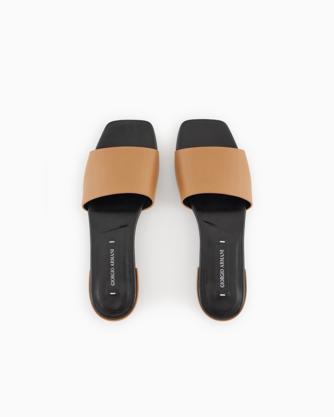 Giorgio Armani X 10 Corso Como flache Sandalen aus Kalbsleder Folie 2