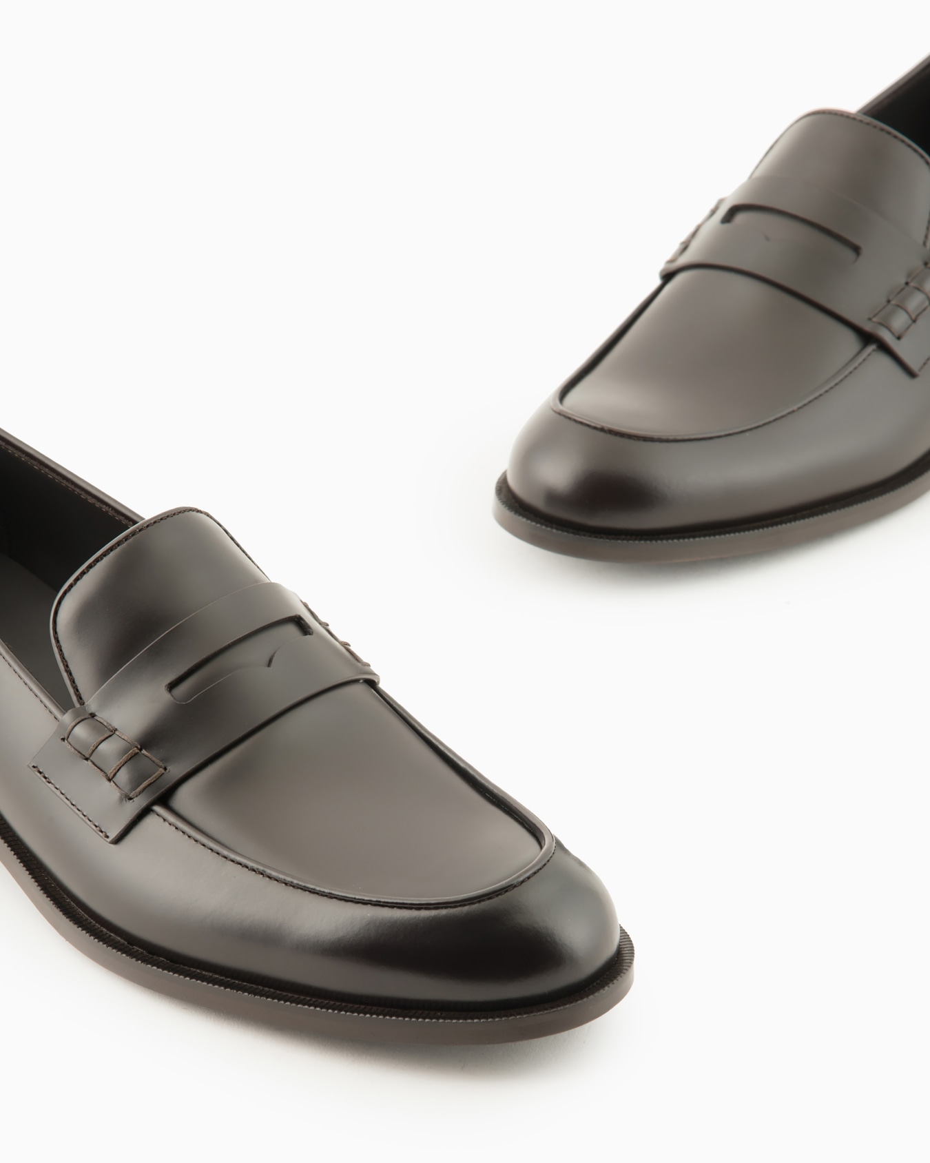 Leather loafers Slide 4