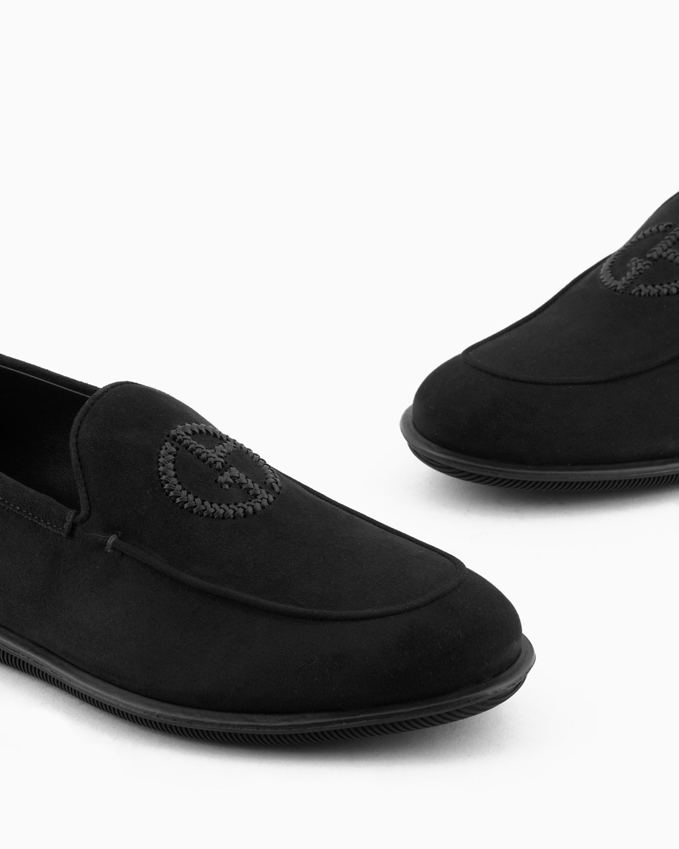 Mocasines de ante con logotipo bordado Diapositiva 4