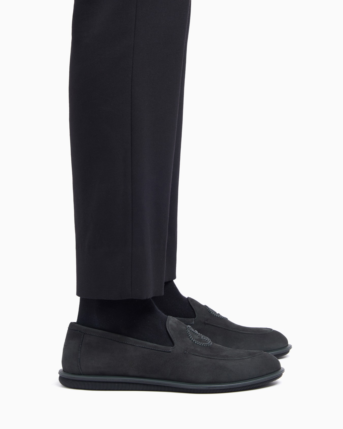 Mocasines de ante con logotipo bordado Diapositiva 6