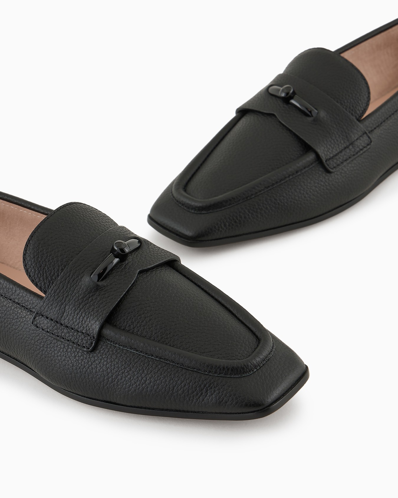 Deer-print leather loafers Slide 4