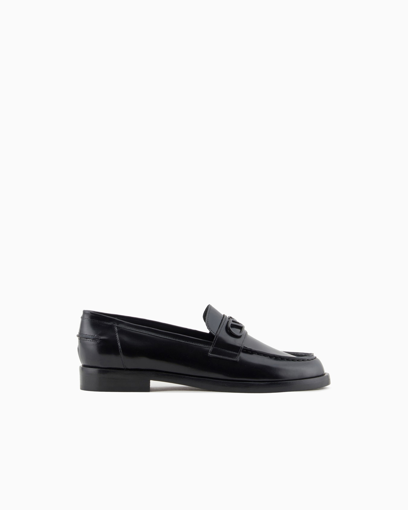 Brushed leather loafers with eagle plate Slide 0
