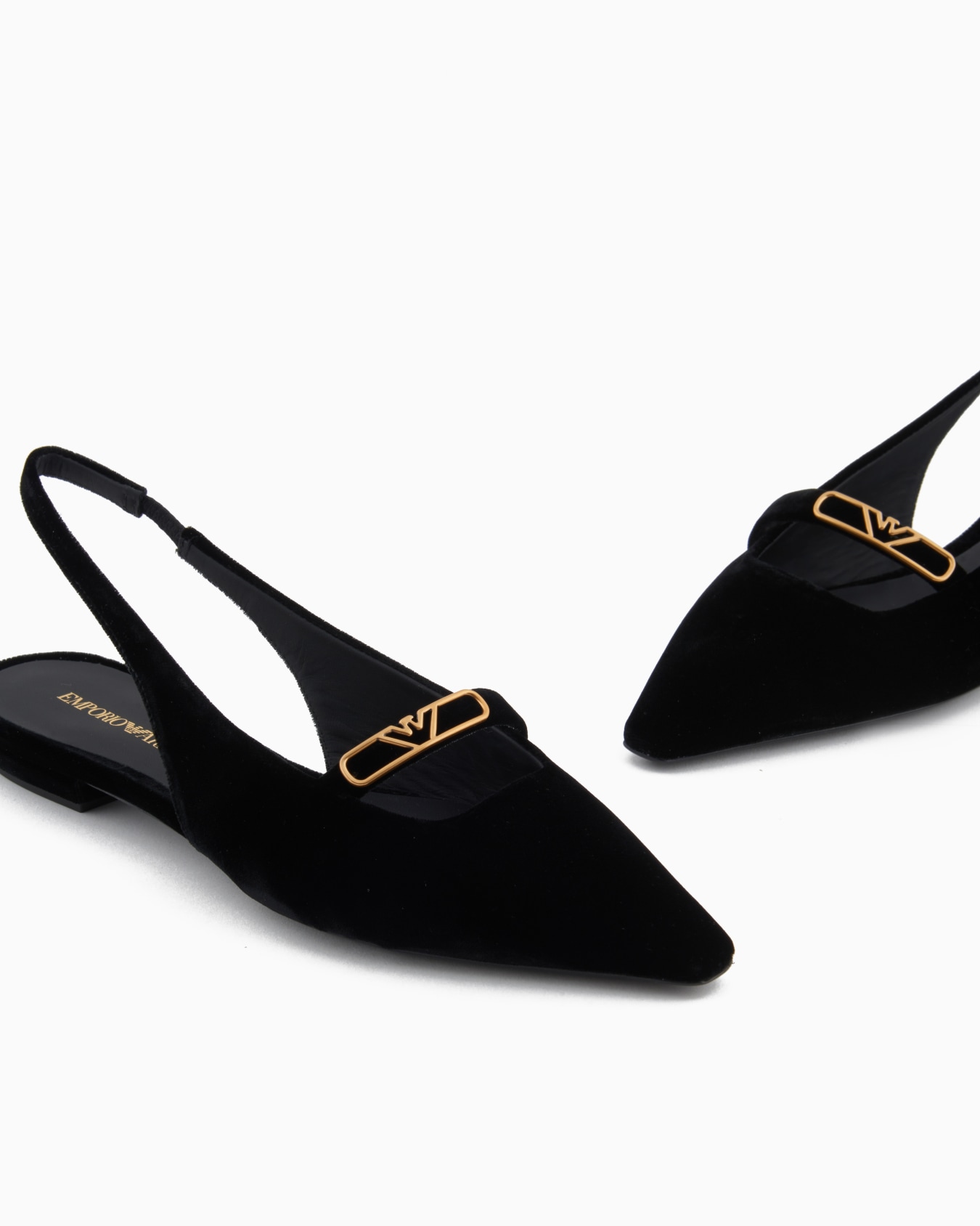 Slingback ballerinas made of velvet, with eagle plate Slide 4