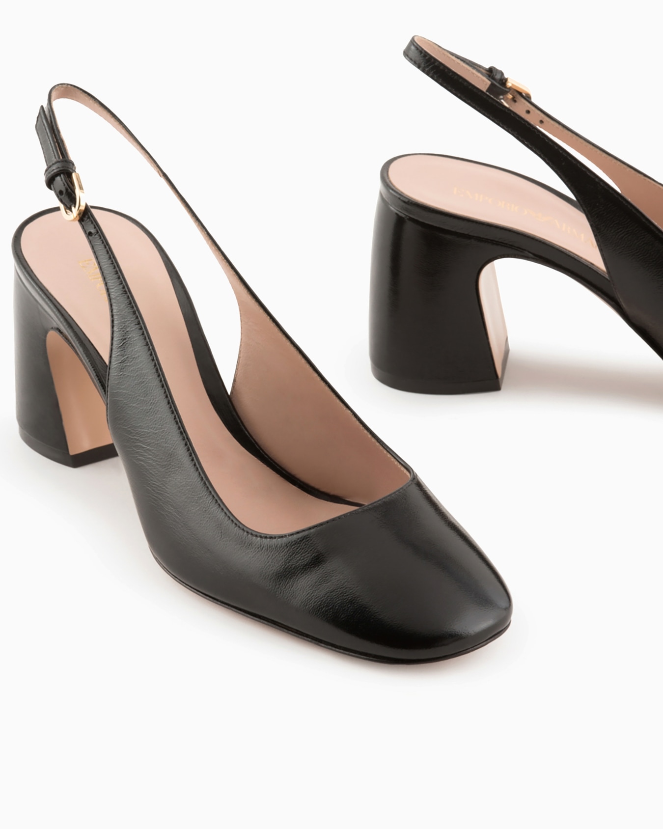 Zapatos de salón de charol con talón descubierto Diapositiva 3