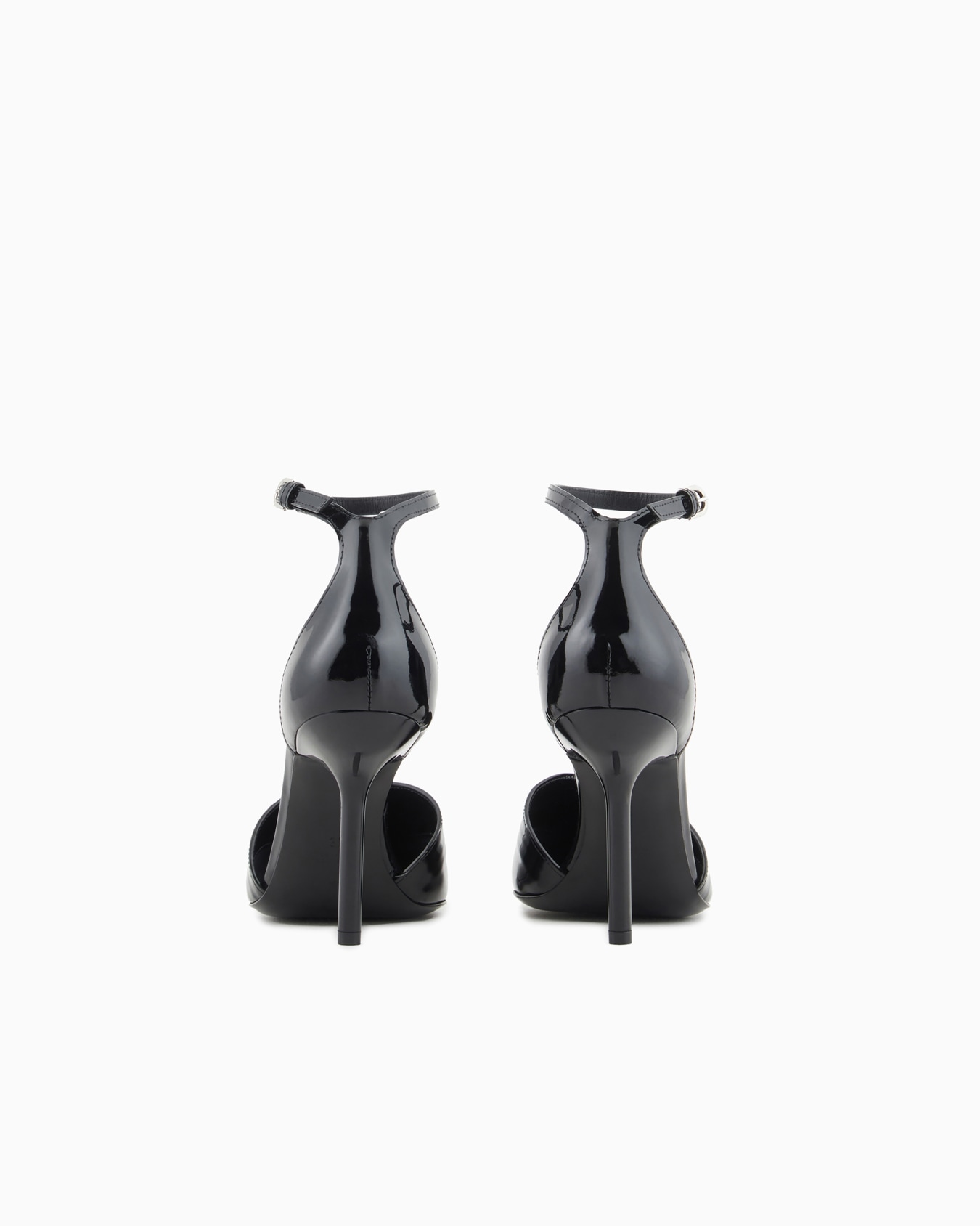 Patent-leather pointed court shoes with strap and piercing Slide 3