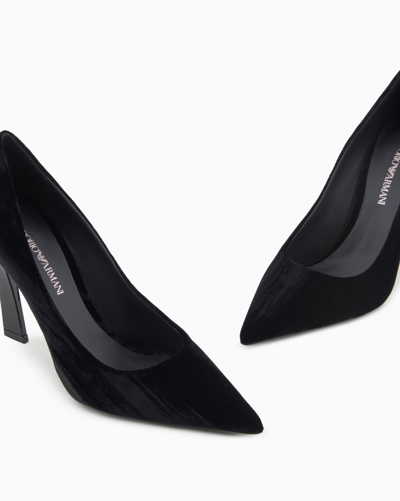 Pumps aus Samt Folie 3