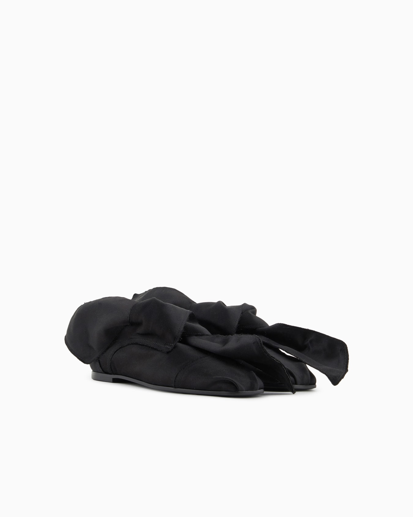 Satin slippers with knot Slide 1