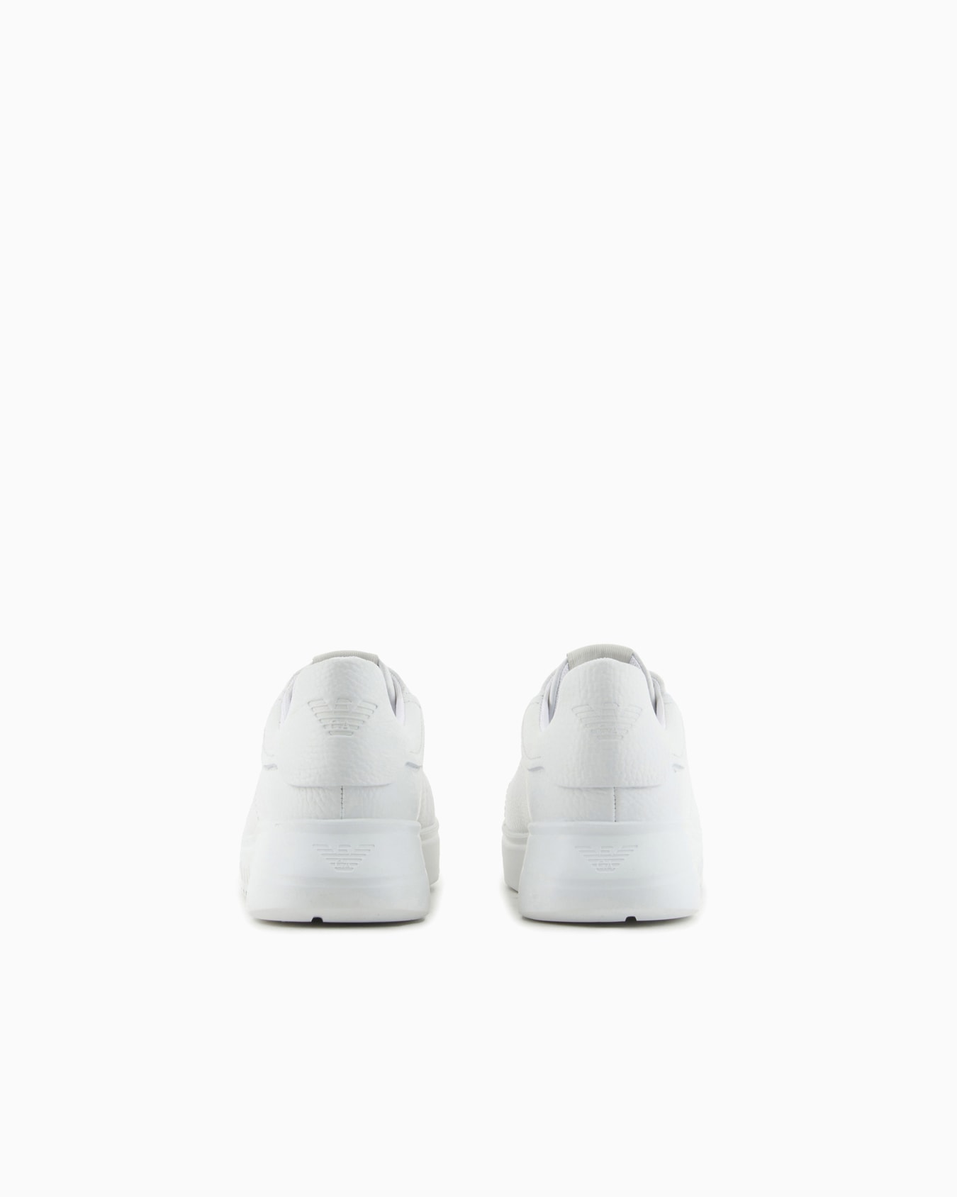 Tumbled leather sneakers Slide 3