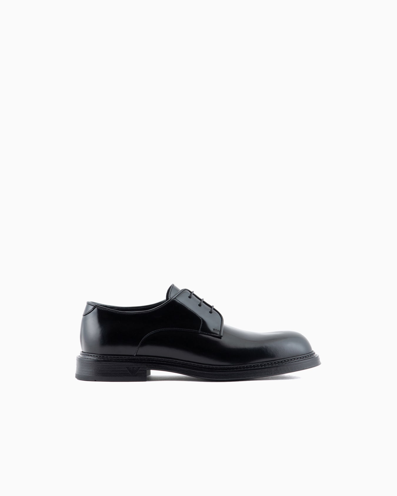 Derby shoes in buffed leather Slide 0