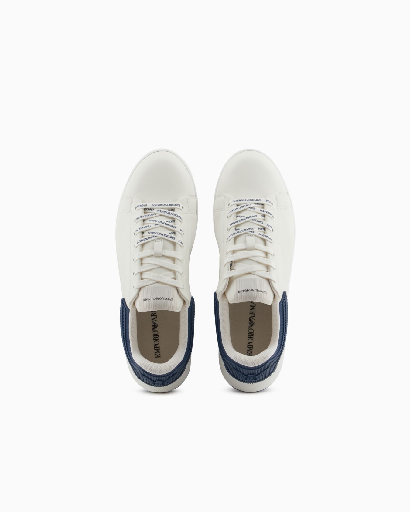Sneakers in pelle con retro in gomma e suola zigrinata Slide 2