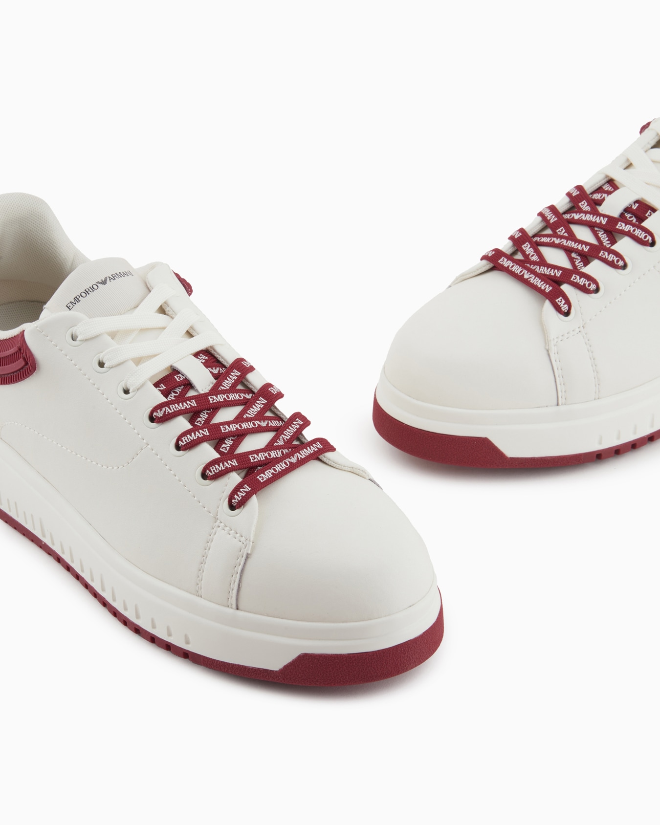 Leather sneakers with rubber back knurled sole Slide 4