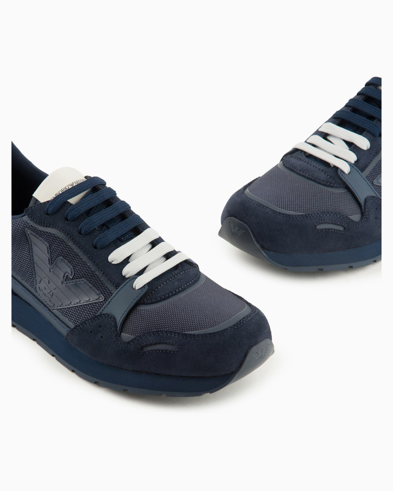 Mesh sneakers with suede details and eagle patch Slide 4