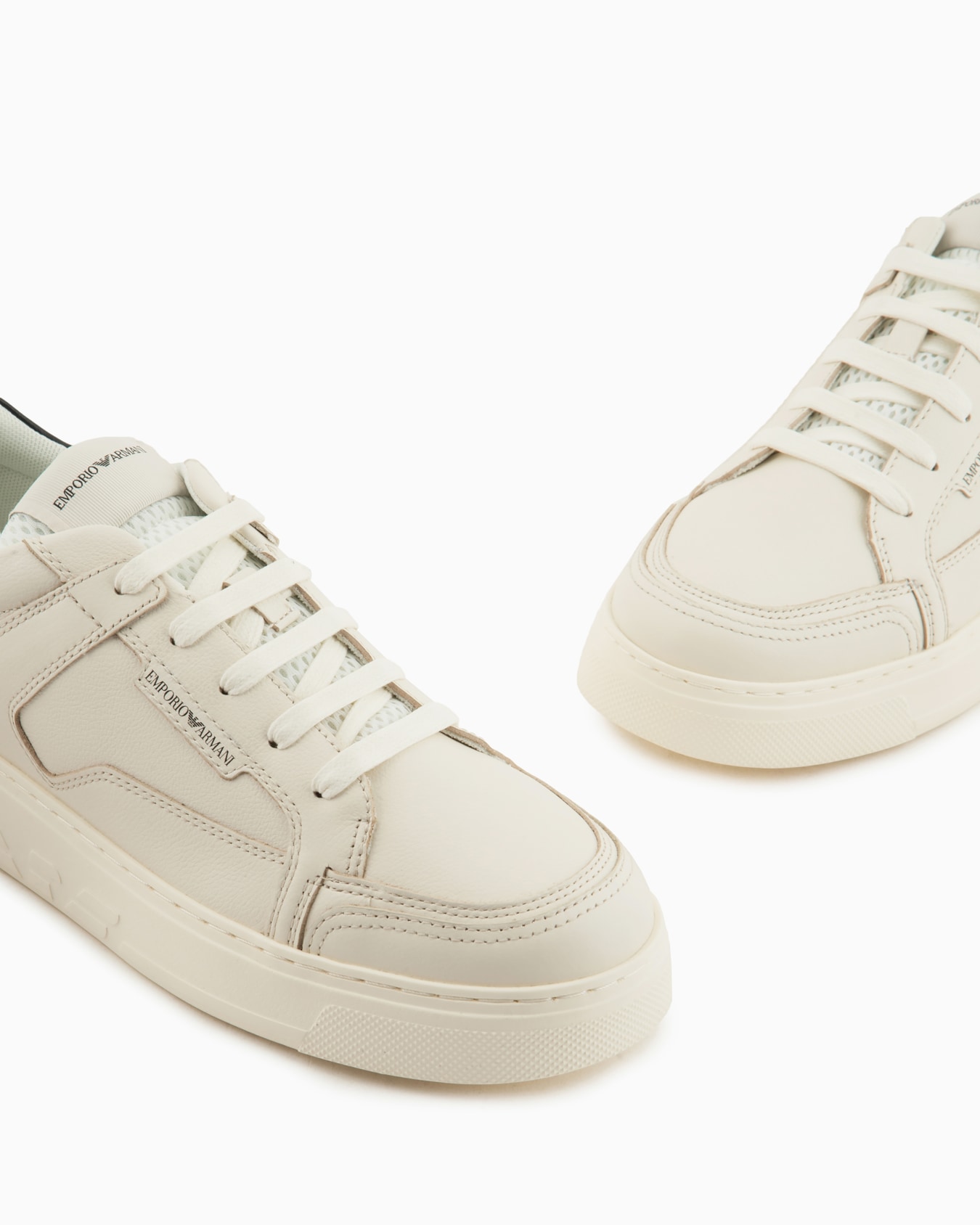 Hammered-leather sneakers Slide 4