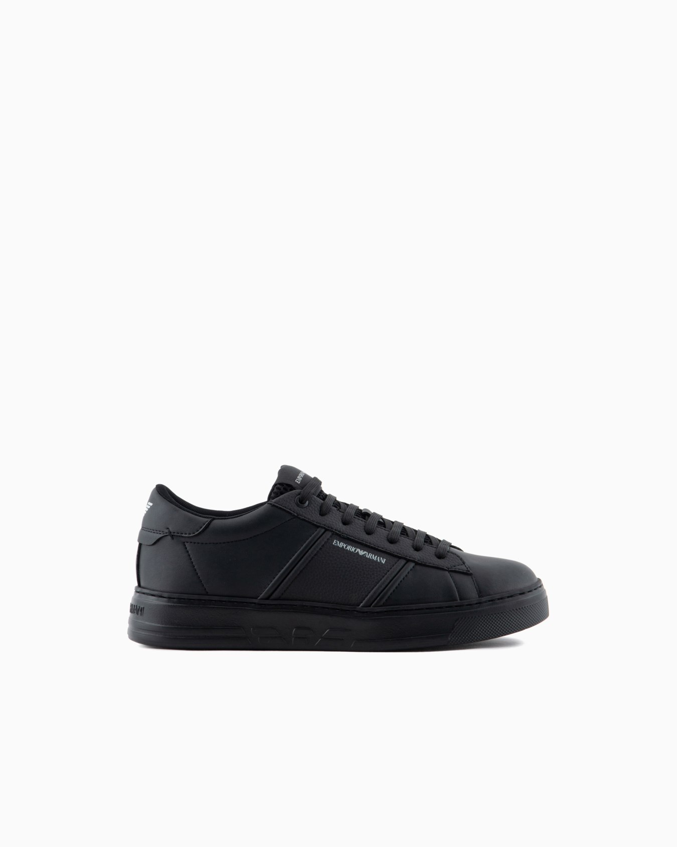 Sneaker aus Leder mit Logo-Detail Folie 0