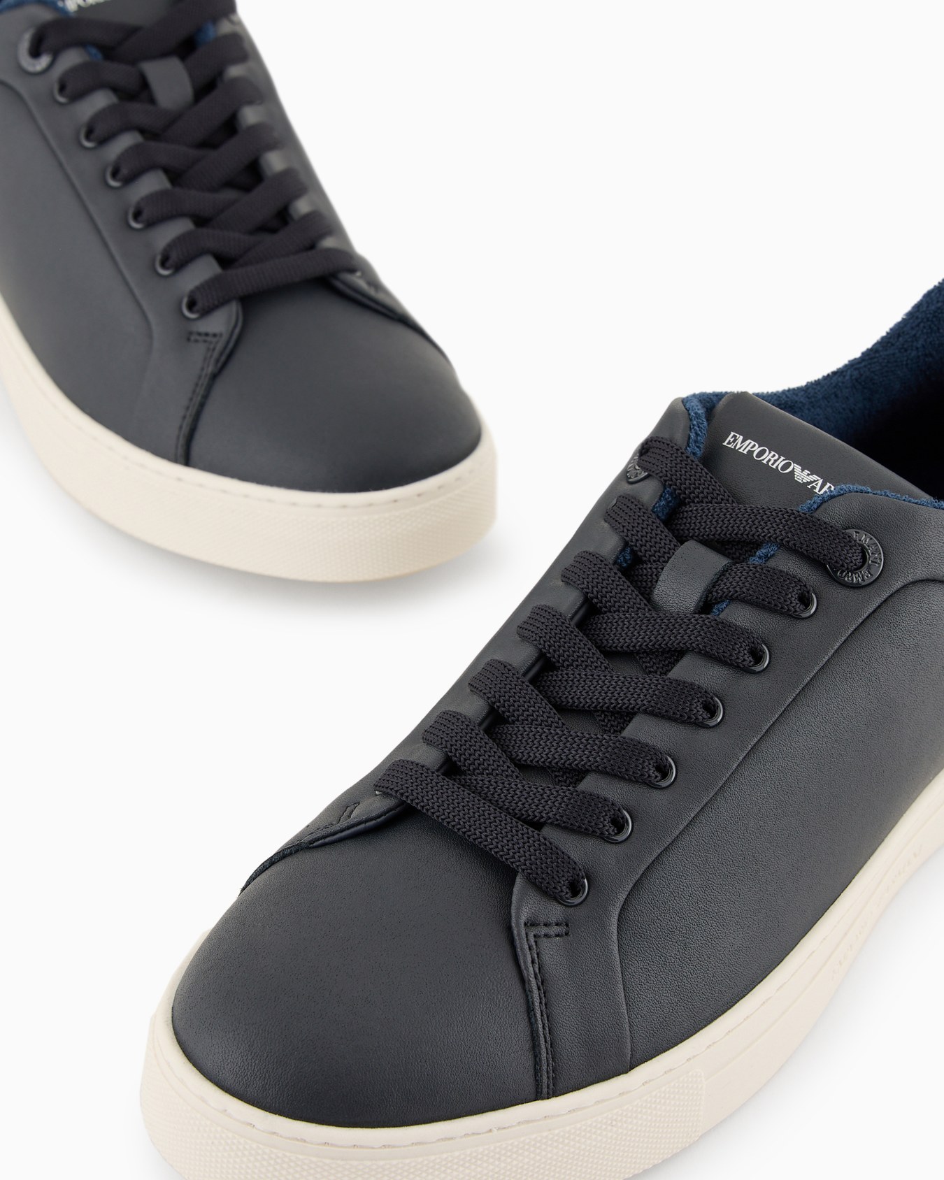 Supple leather sneakers Slide 4