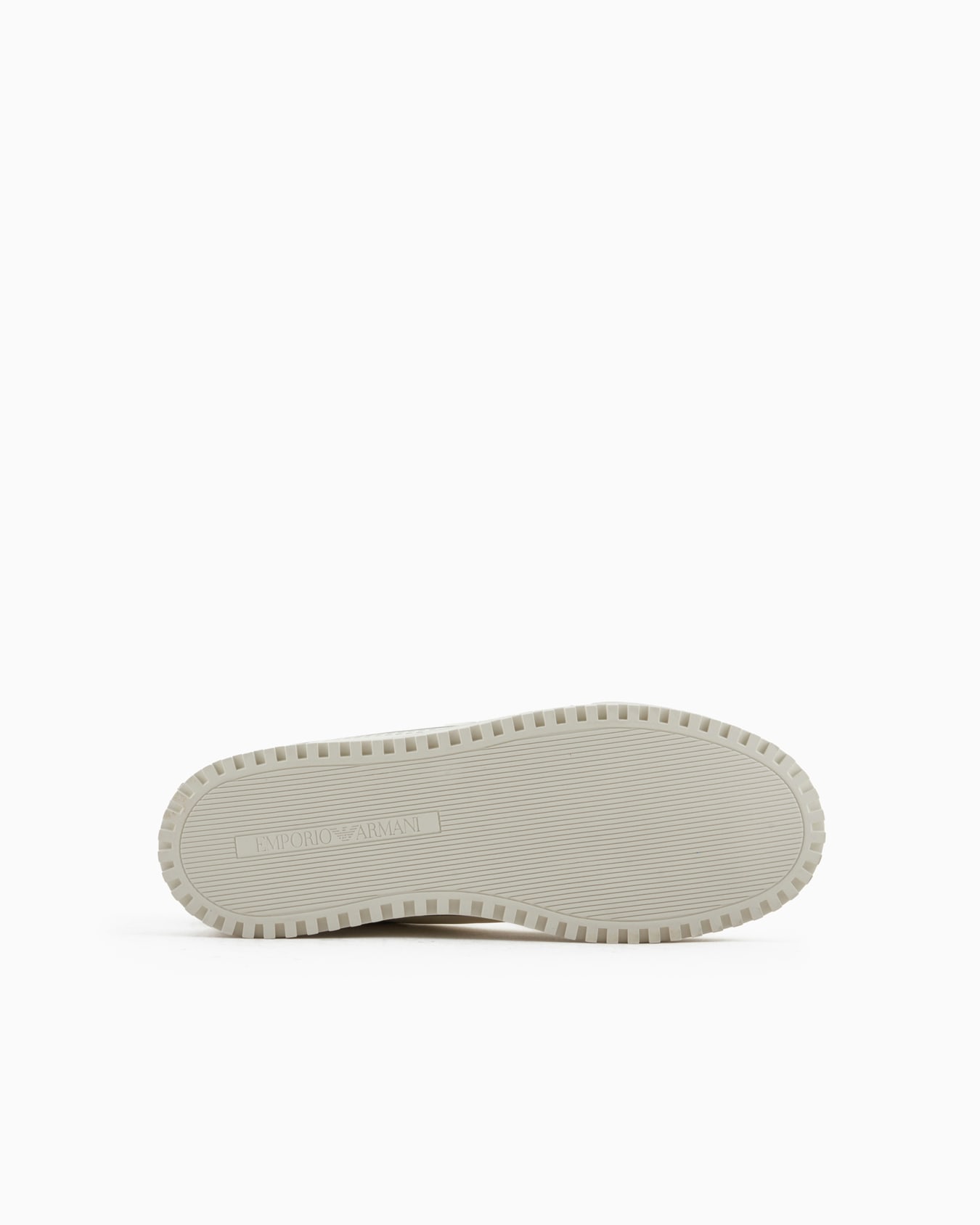 Deportivas de piel con detalles de ante y maxiáguila en relieve Diapositiva 5