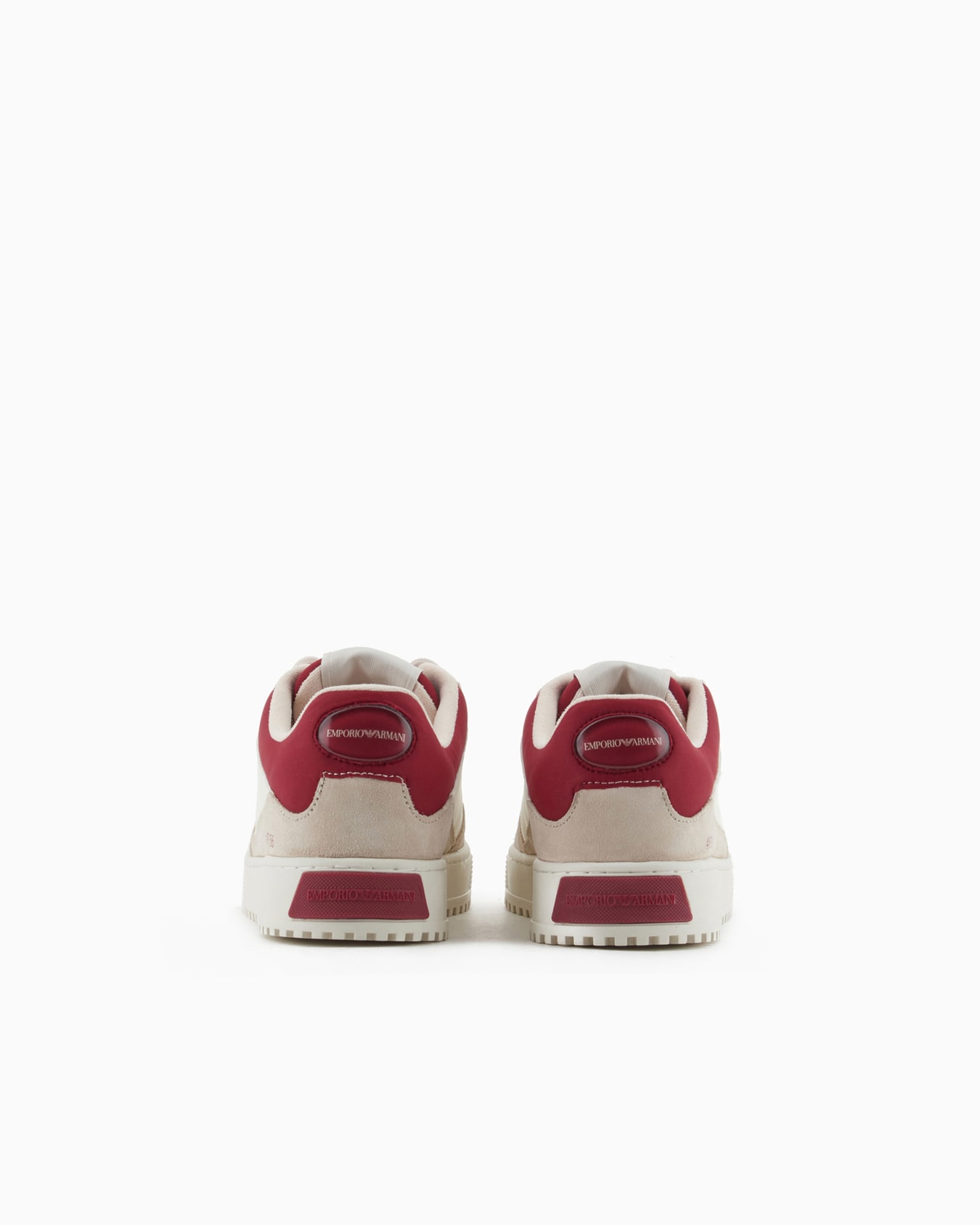 Deportivas de piel con detalles de ante y maxiáguila en relieve Diapositiva 3