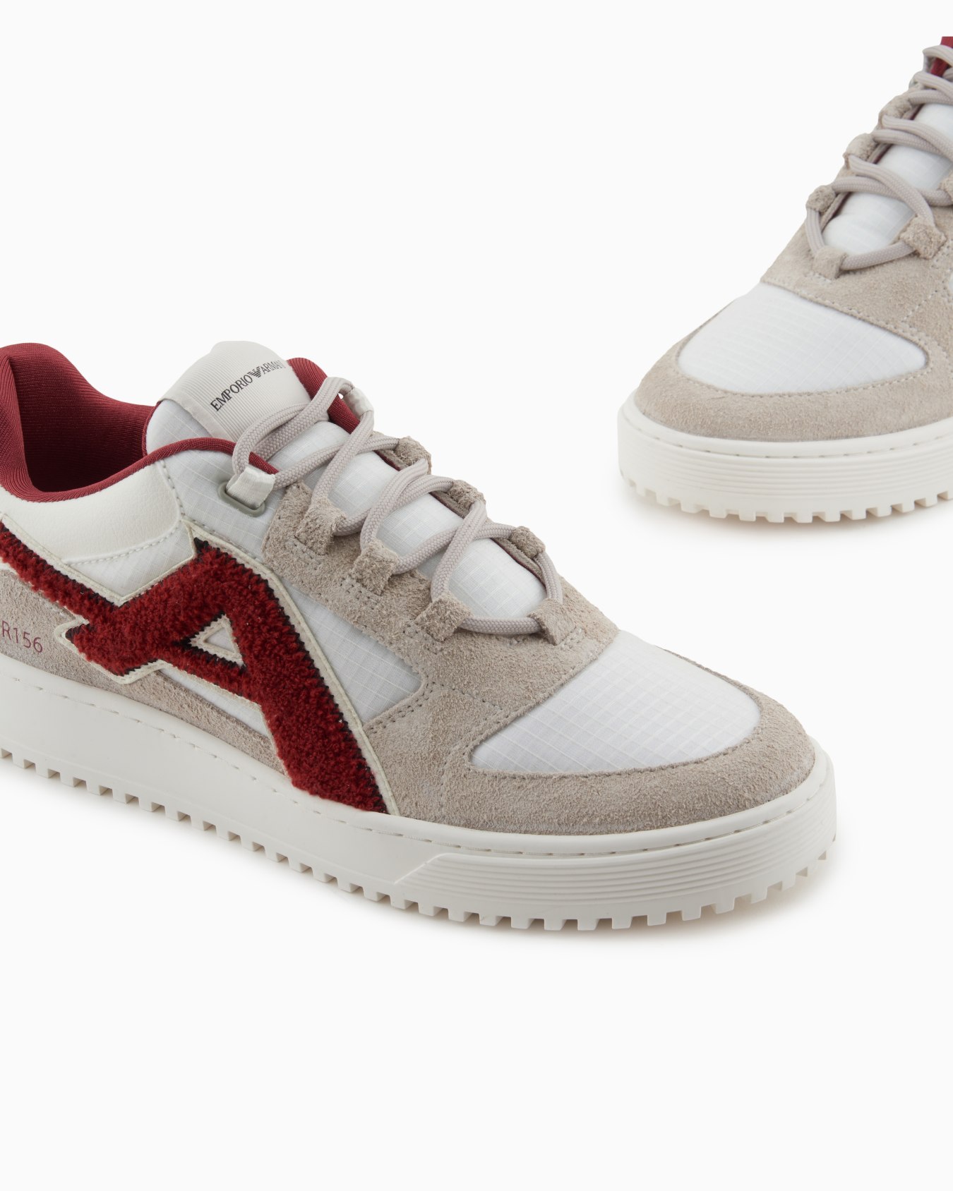 Nylon and suede sneakers with a contrasting oversized logo Slide 4
