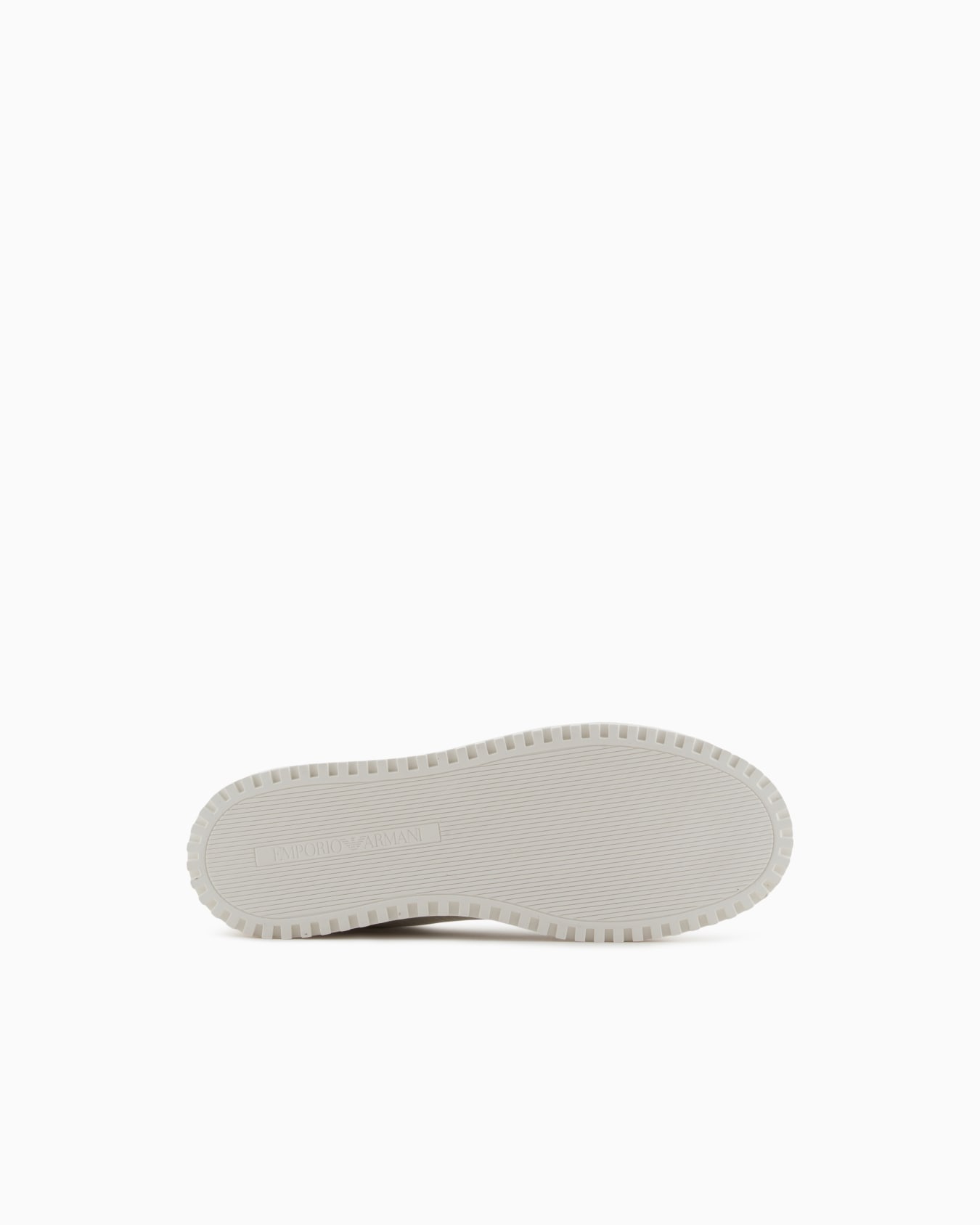 Nylon and suede sneakers with a contrasting oversized logo Slide 5