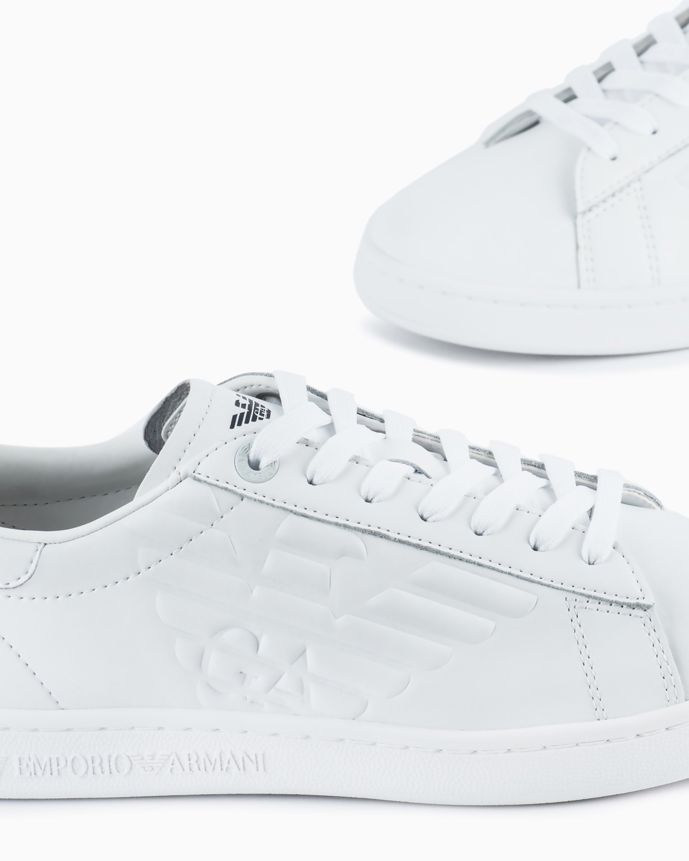 EA7 Classic CC sneakers Slide 3