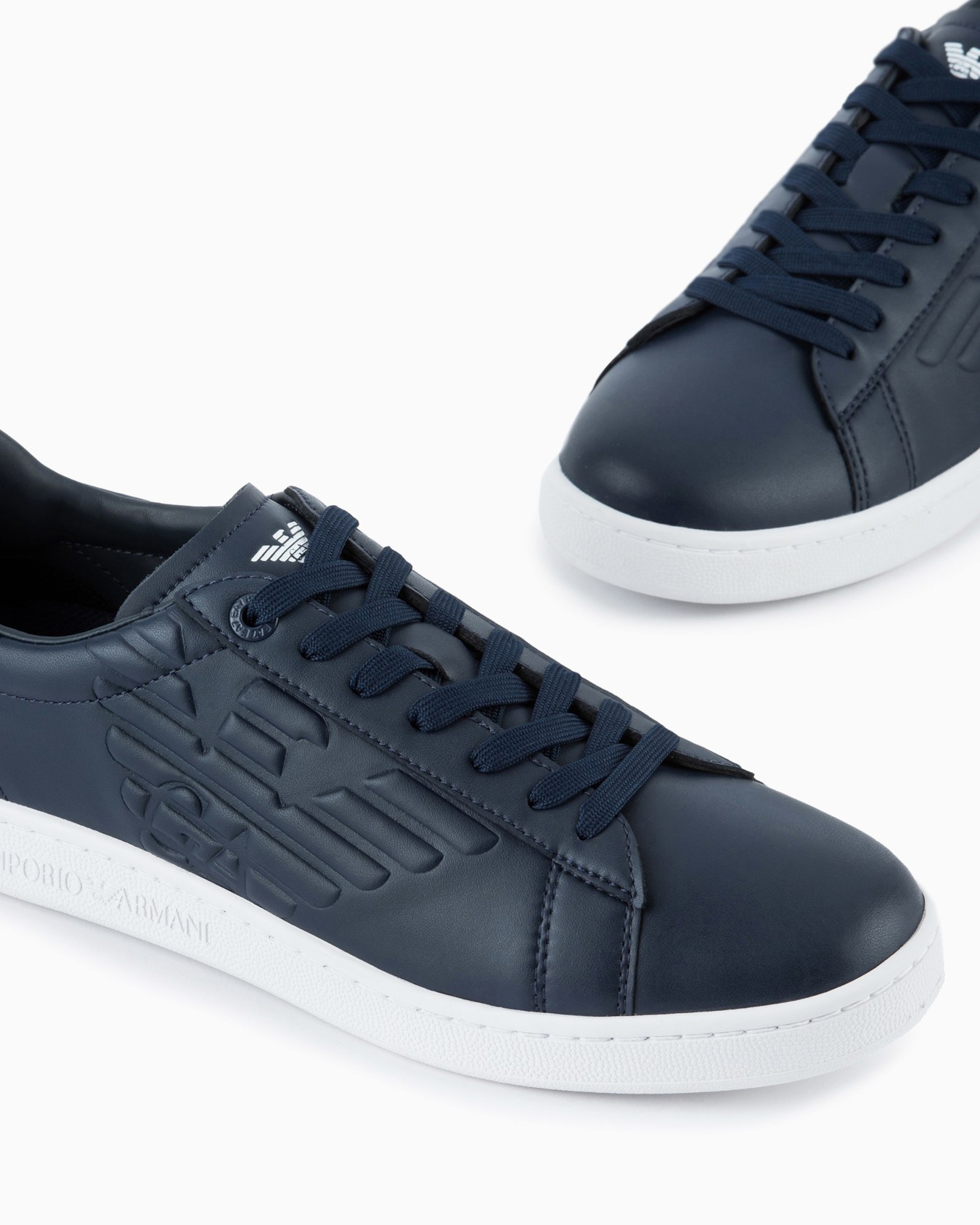 EA7 Classic CC sneakers Slide 3