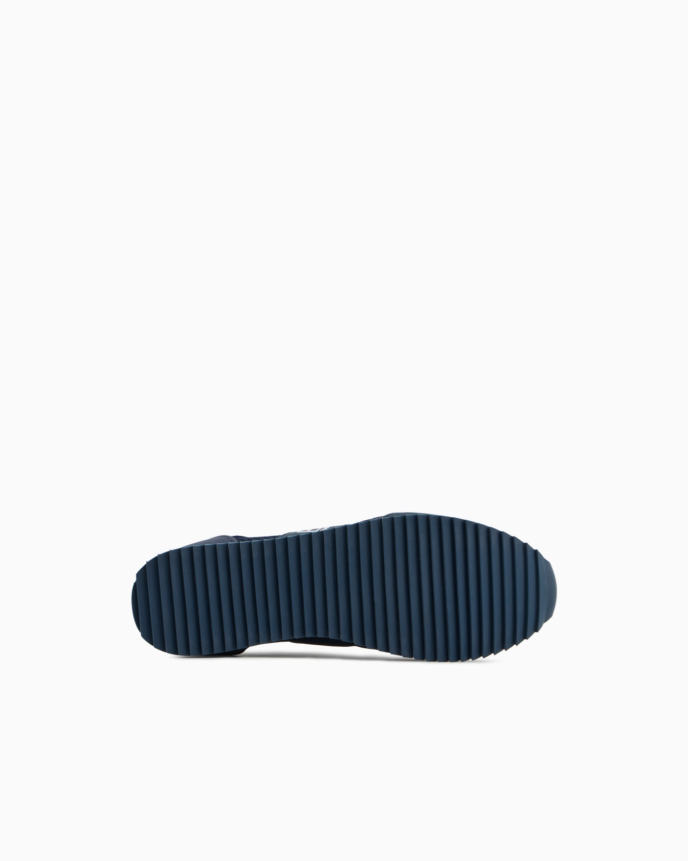 Black and White Carbon Sneakers Slide 5
