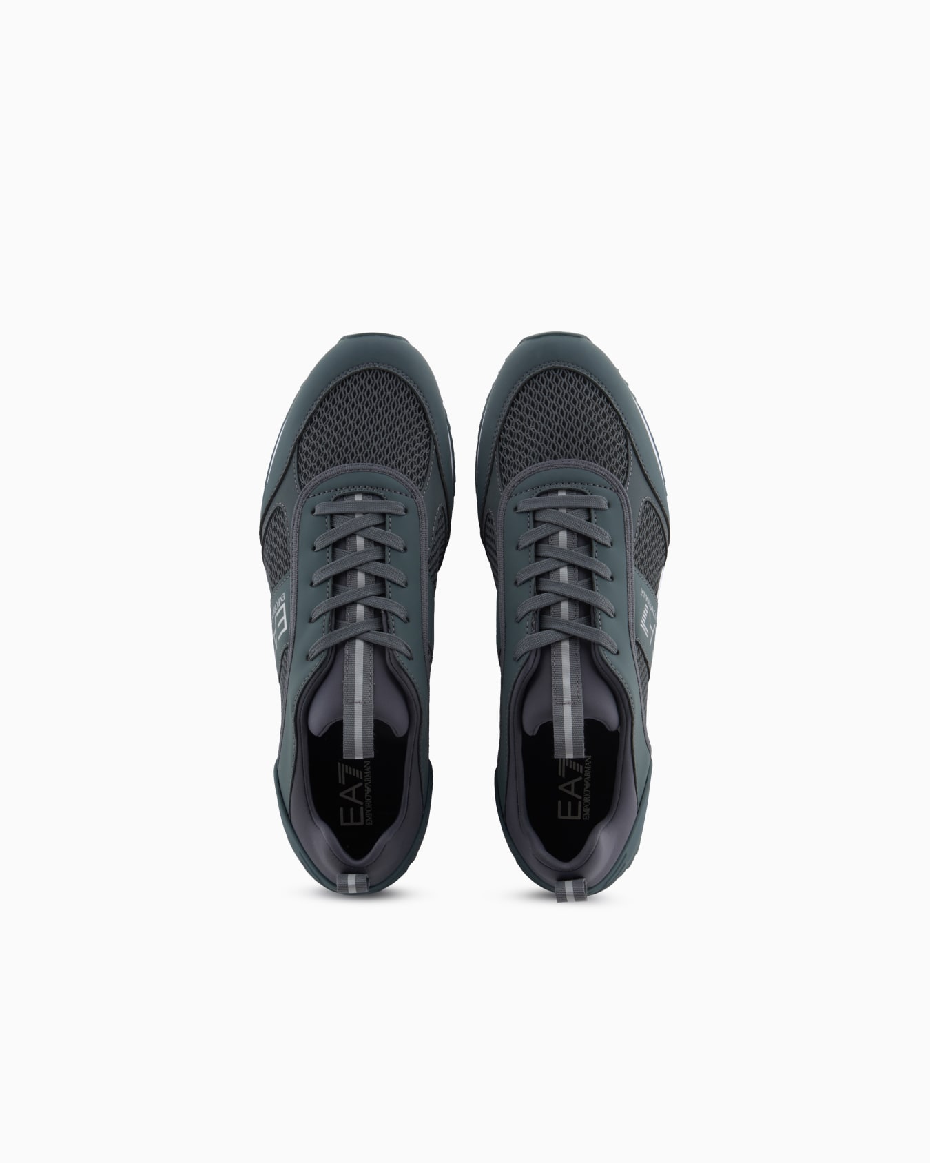 Sneakers Black and White Carbon Slide 2
