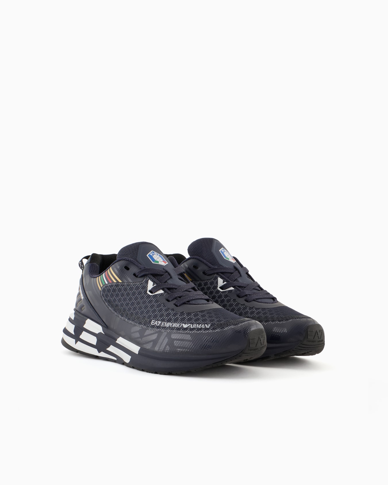 Sneaker Crusher Distance der FISI-Kollektion  Folie 1
