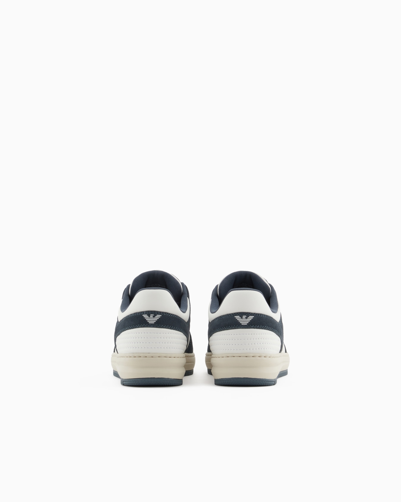 Sneakers Slide 4