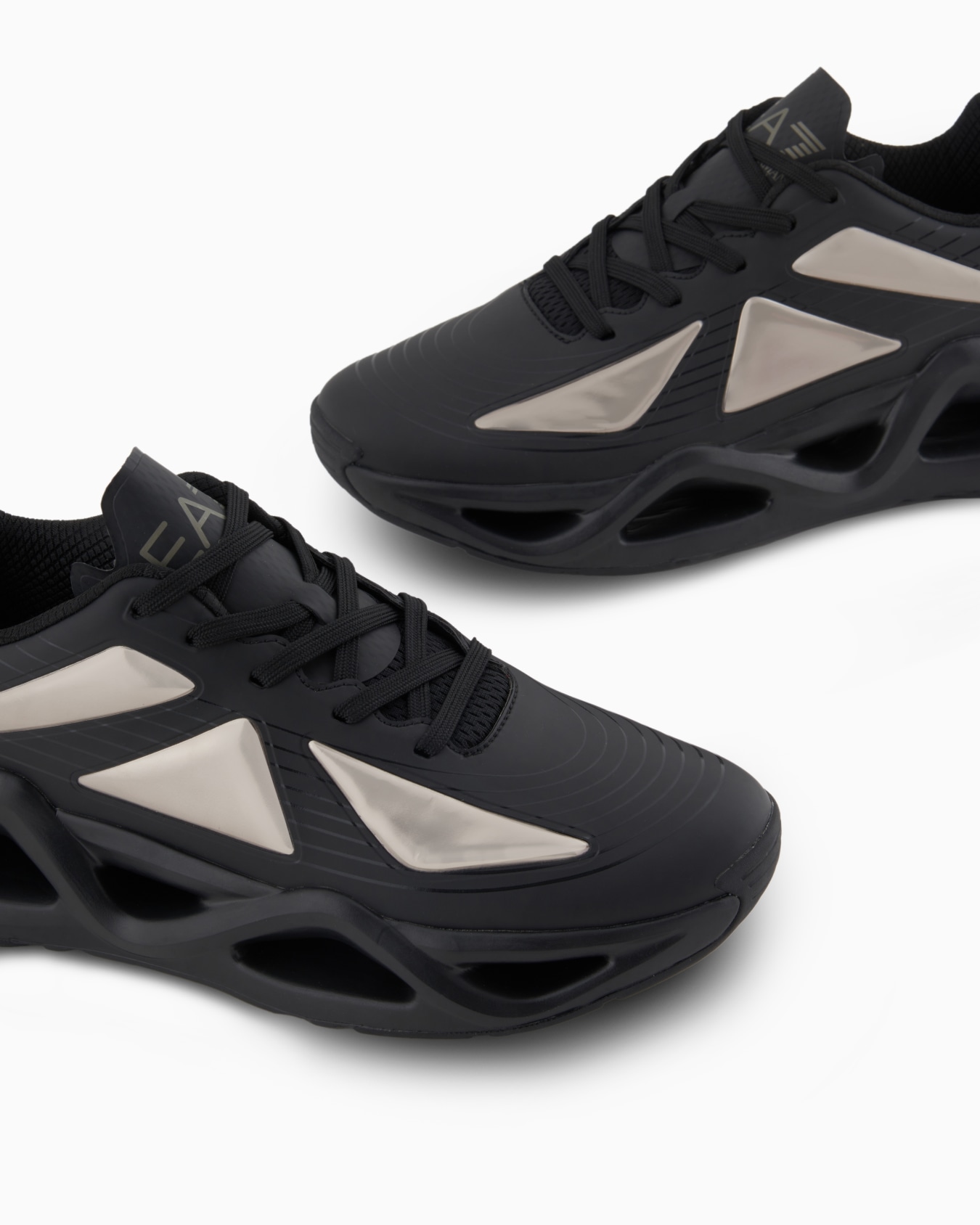 Sneakers Slide 5