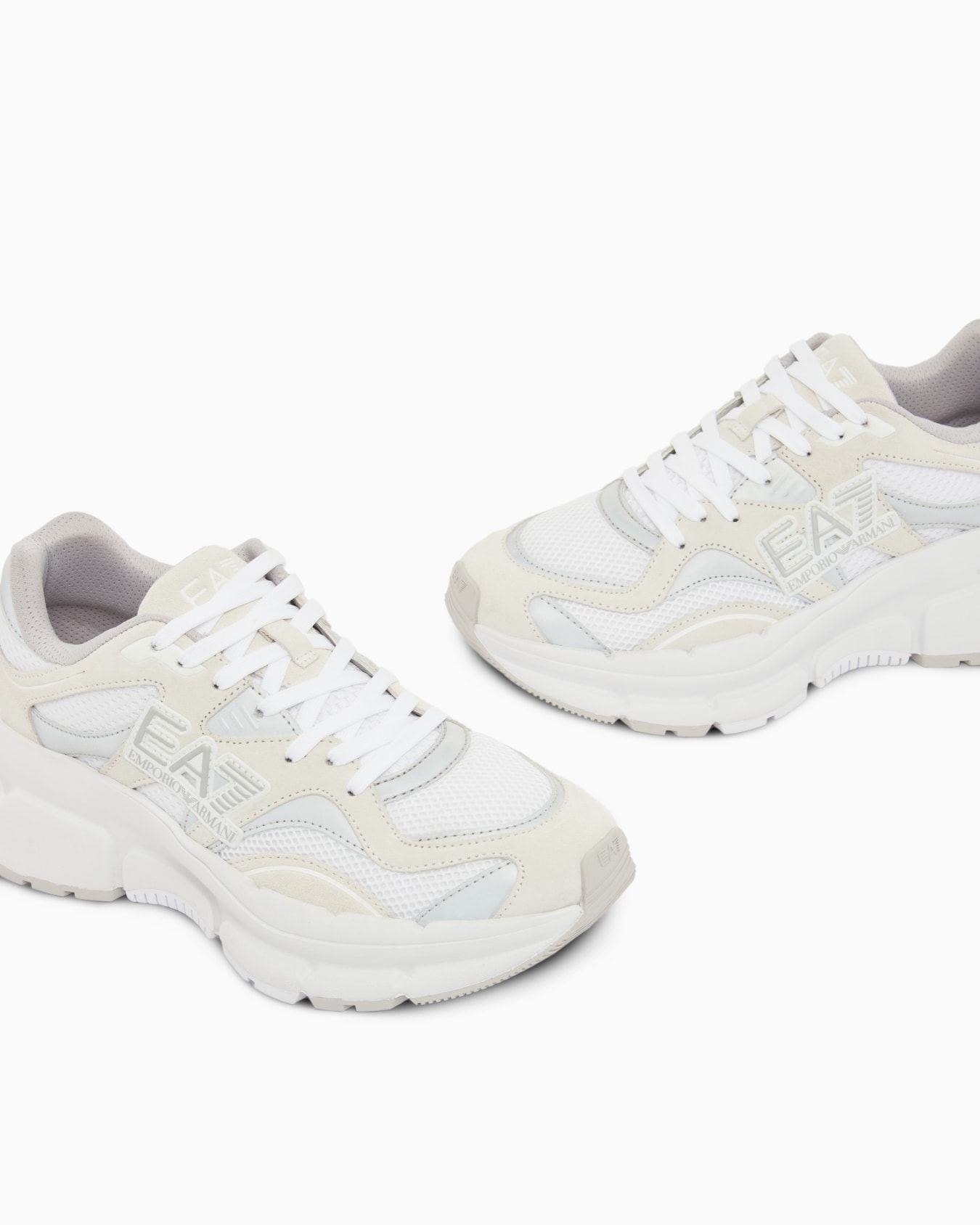 Crave sneakers  Slide 4