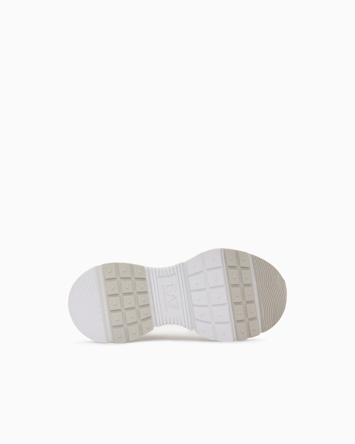 Crave sneakers  Slide 5