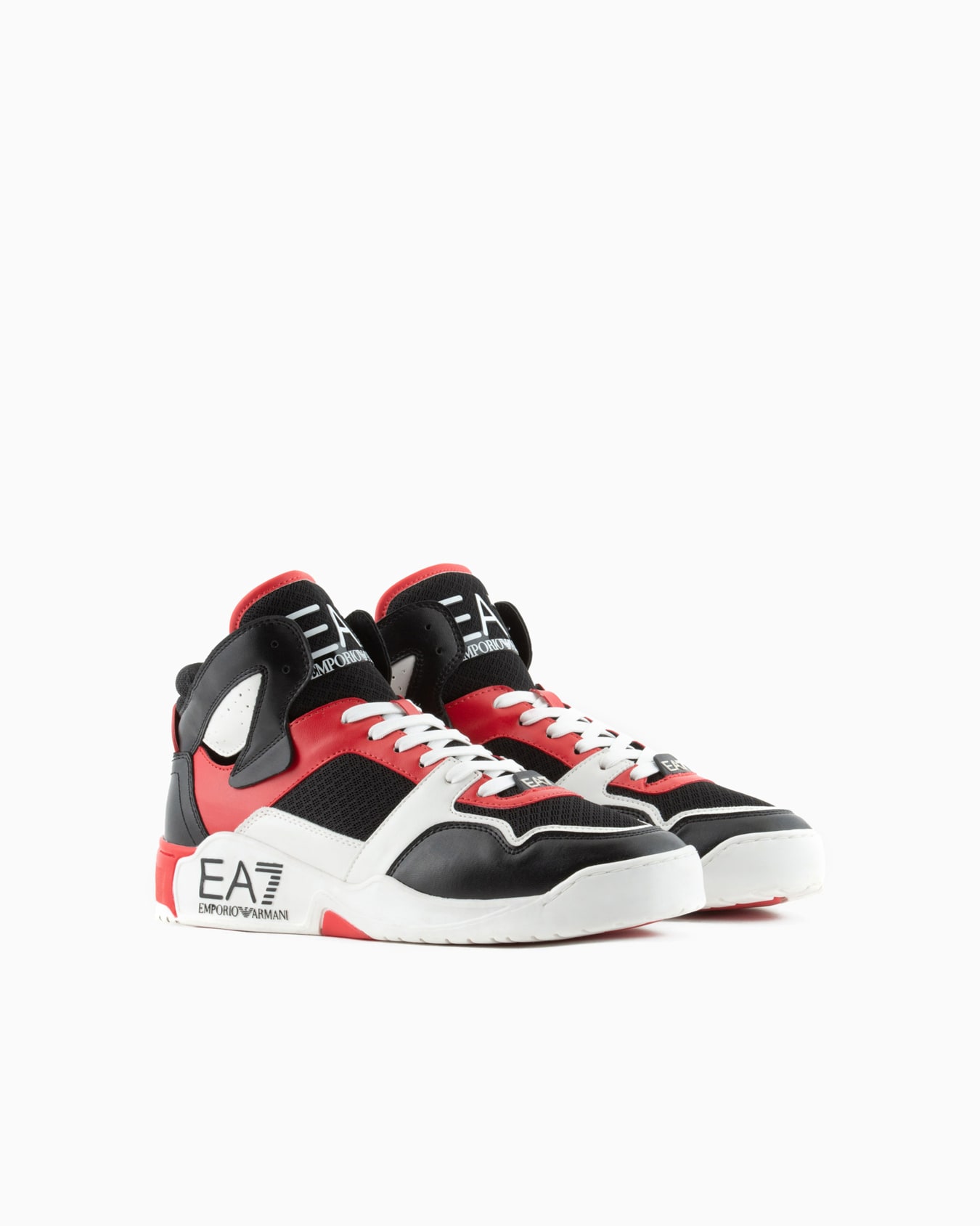 Mid-top basketball sneakers Slide 1
