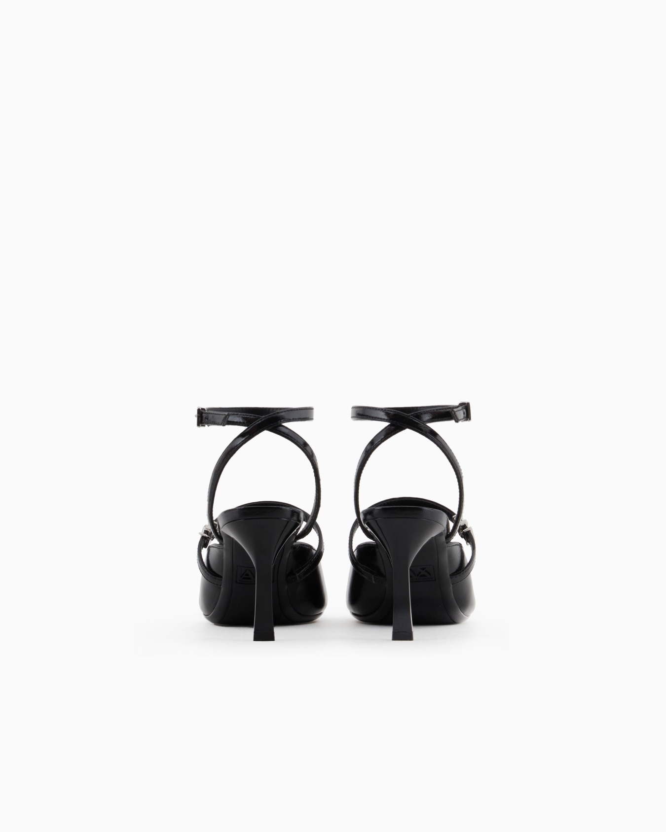 Patent leather slingback pumps Slide 3