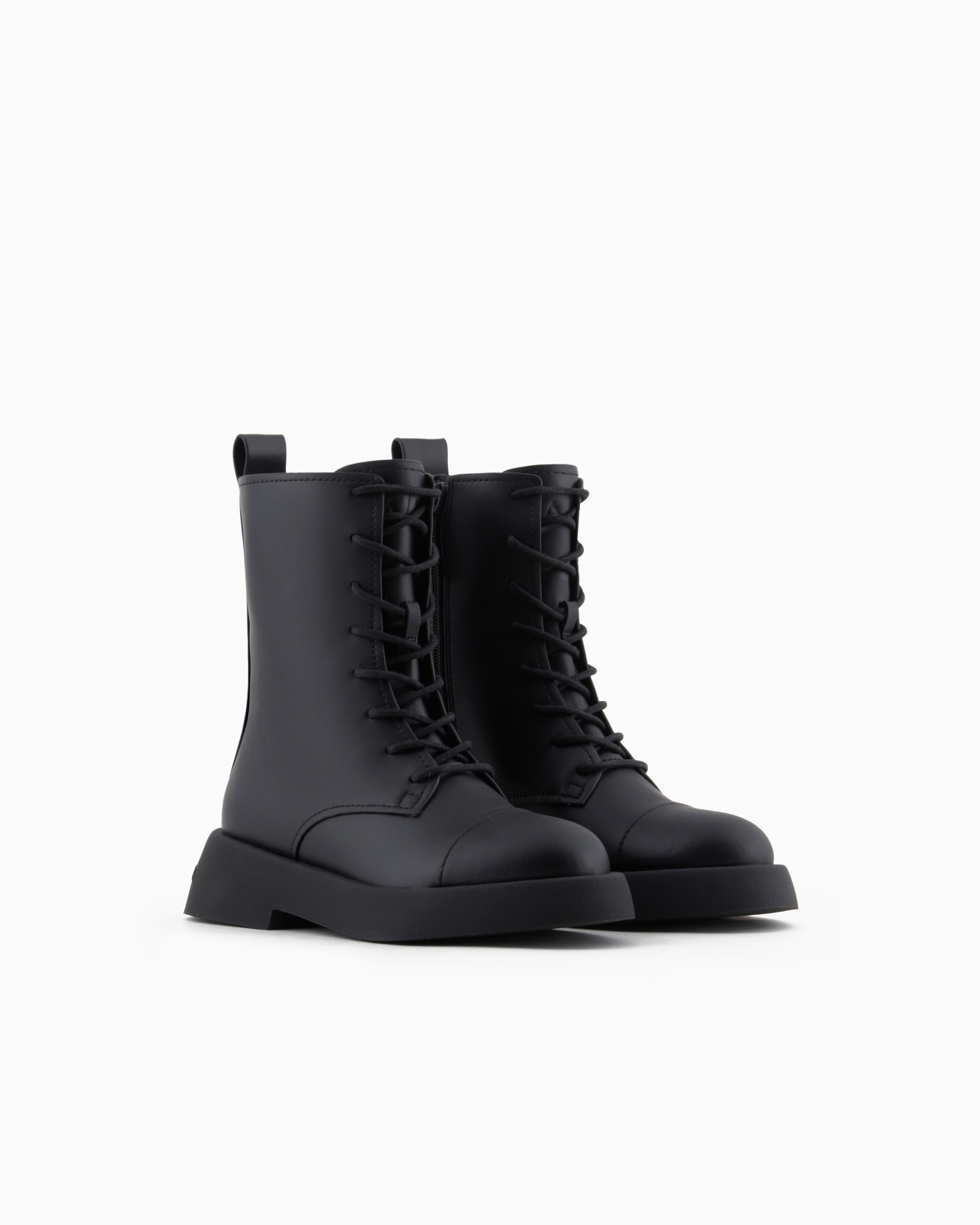  Leather Amphibians Slide 1