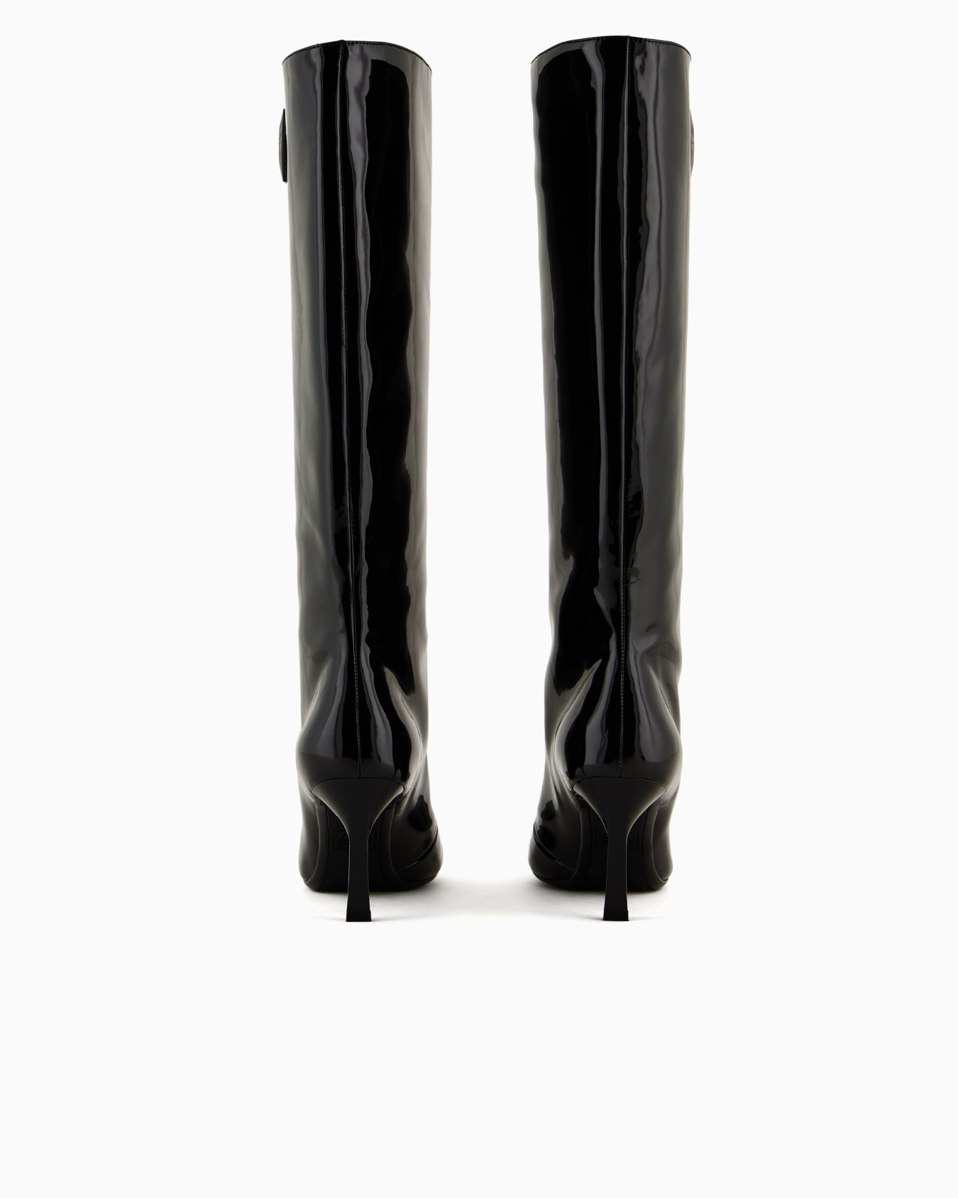 Botas de charol brillante con tacón. Diapositiva 2