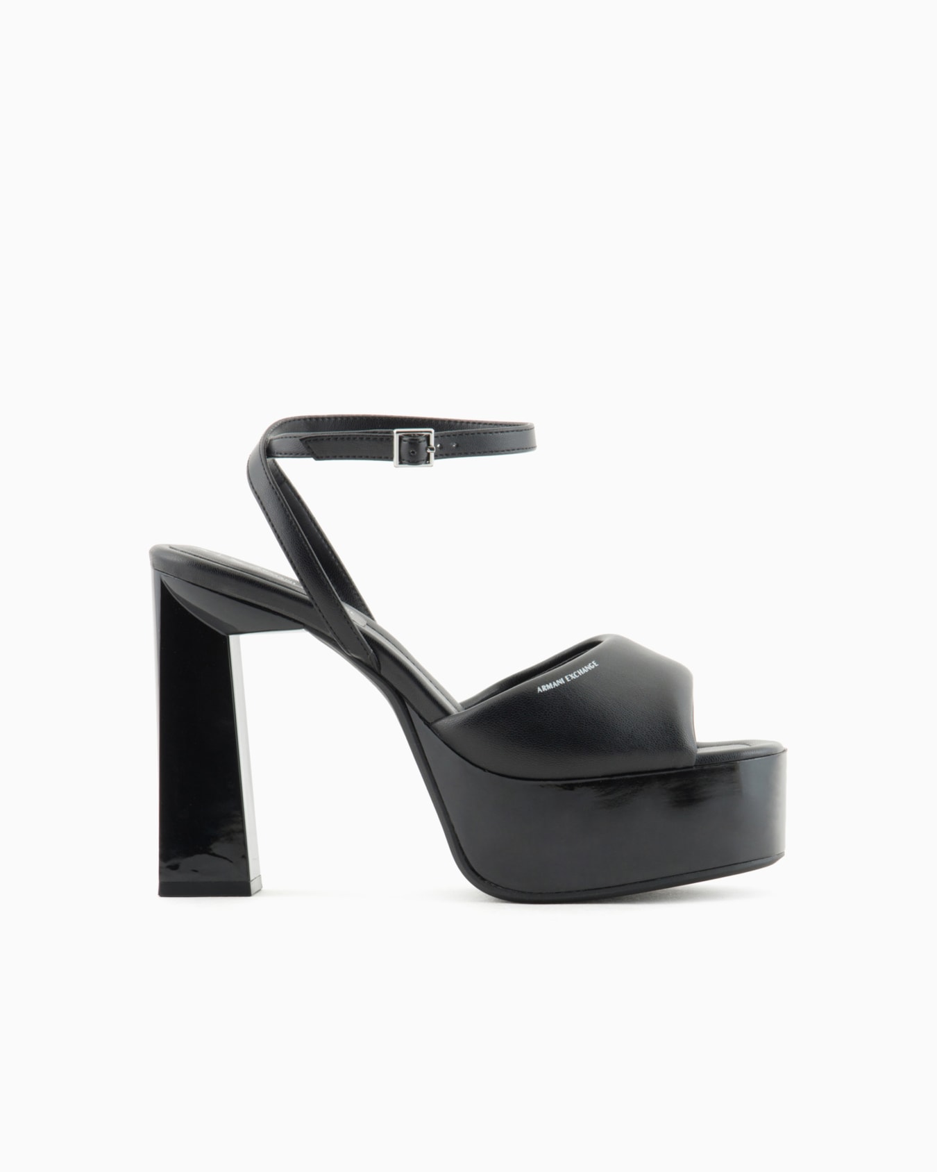 Heeled and platform sandals Diapositiva 0