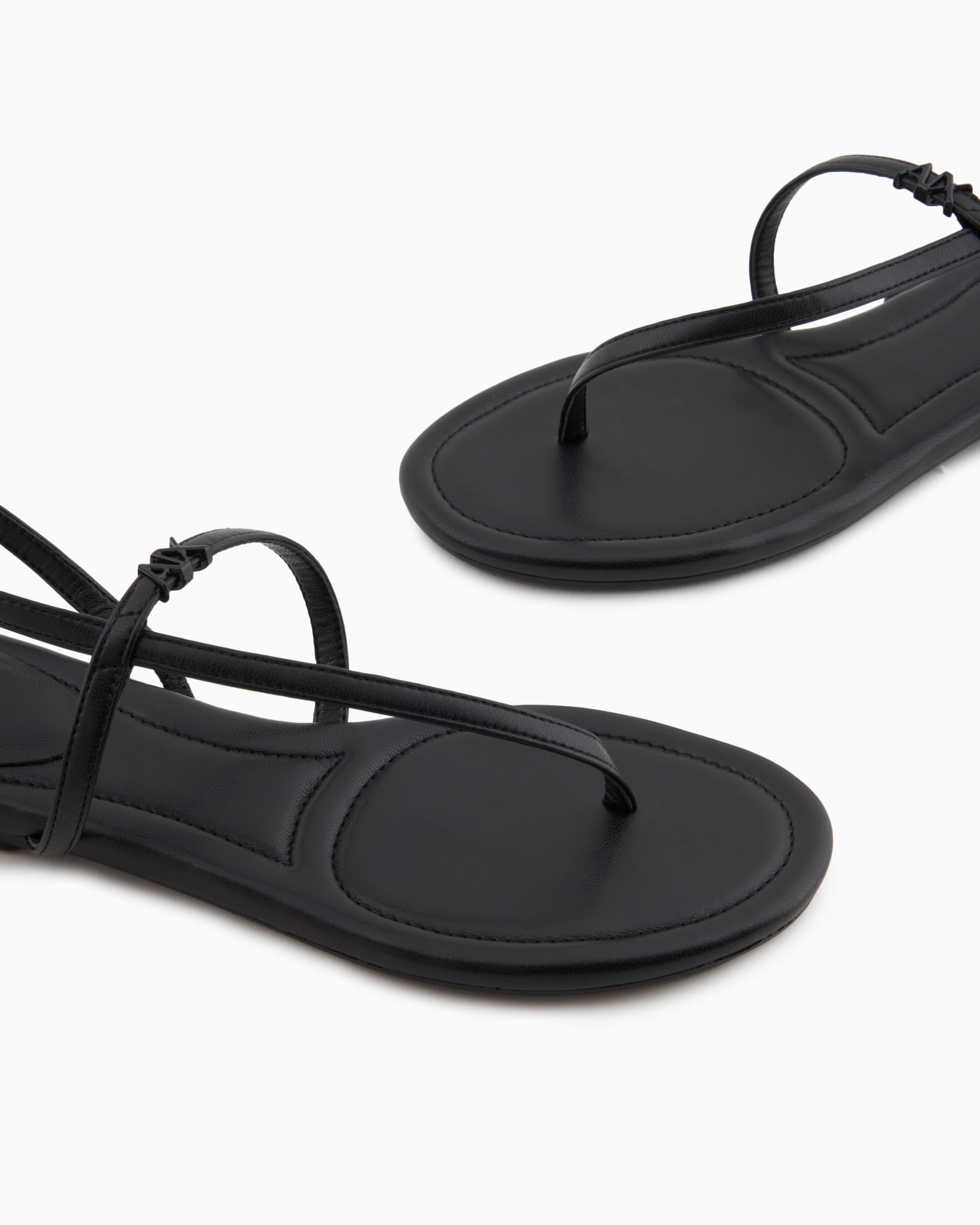Flip flops with strap Slide 4