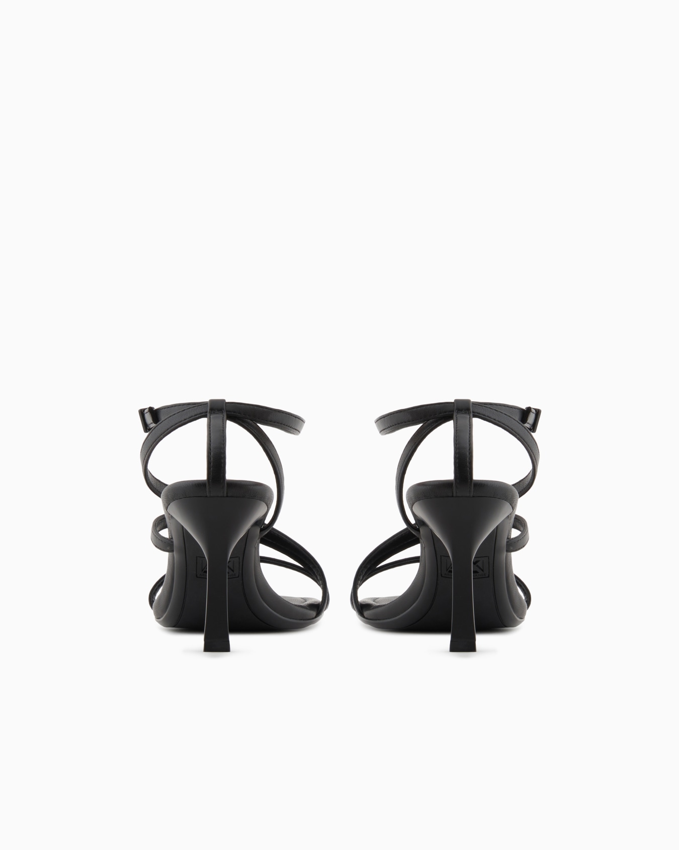 Heeled sandals with straps Slide 3